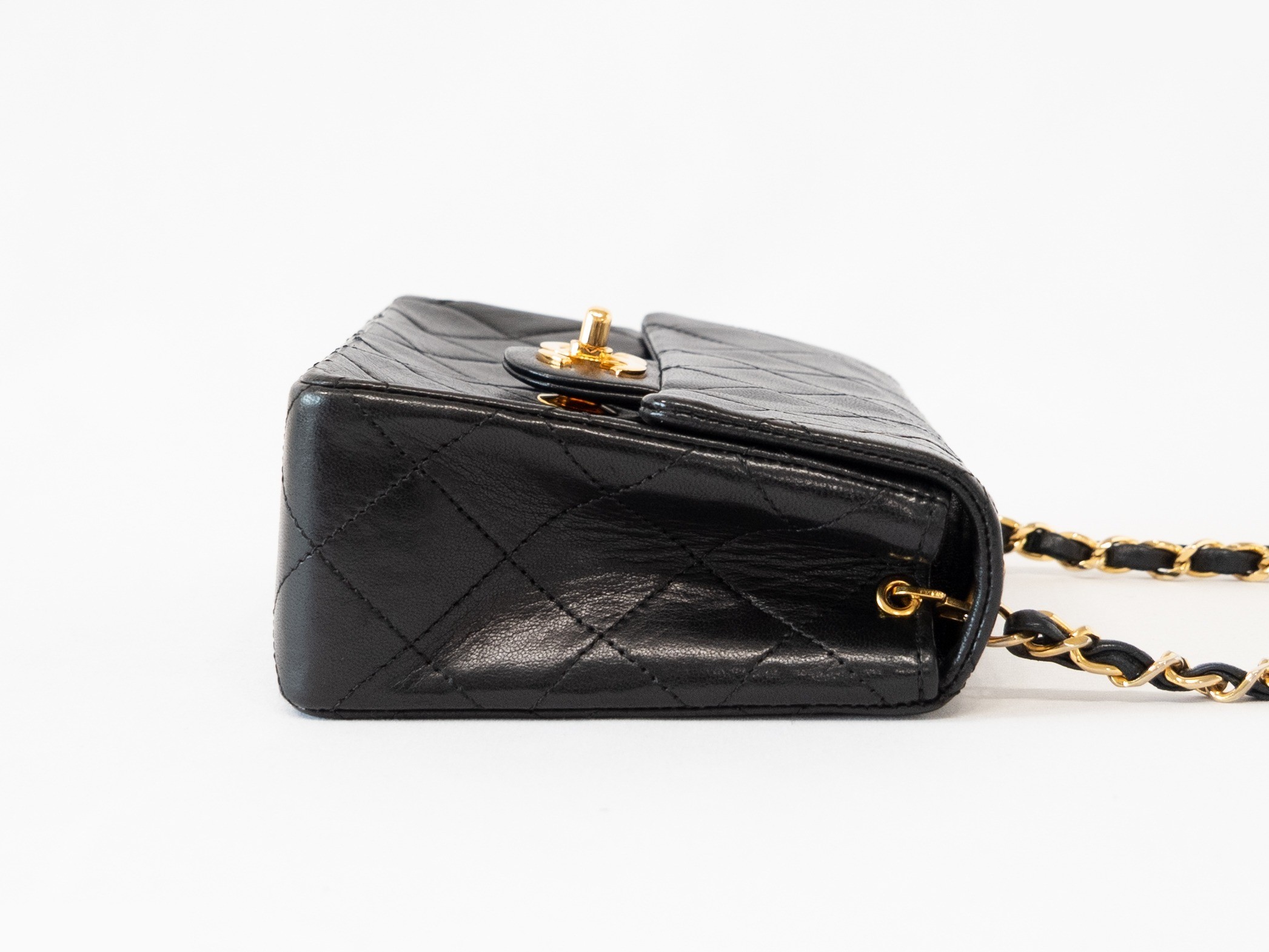Mini Matelassé Lambskin Seal Card — view 6