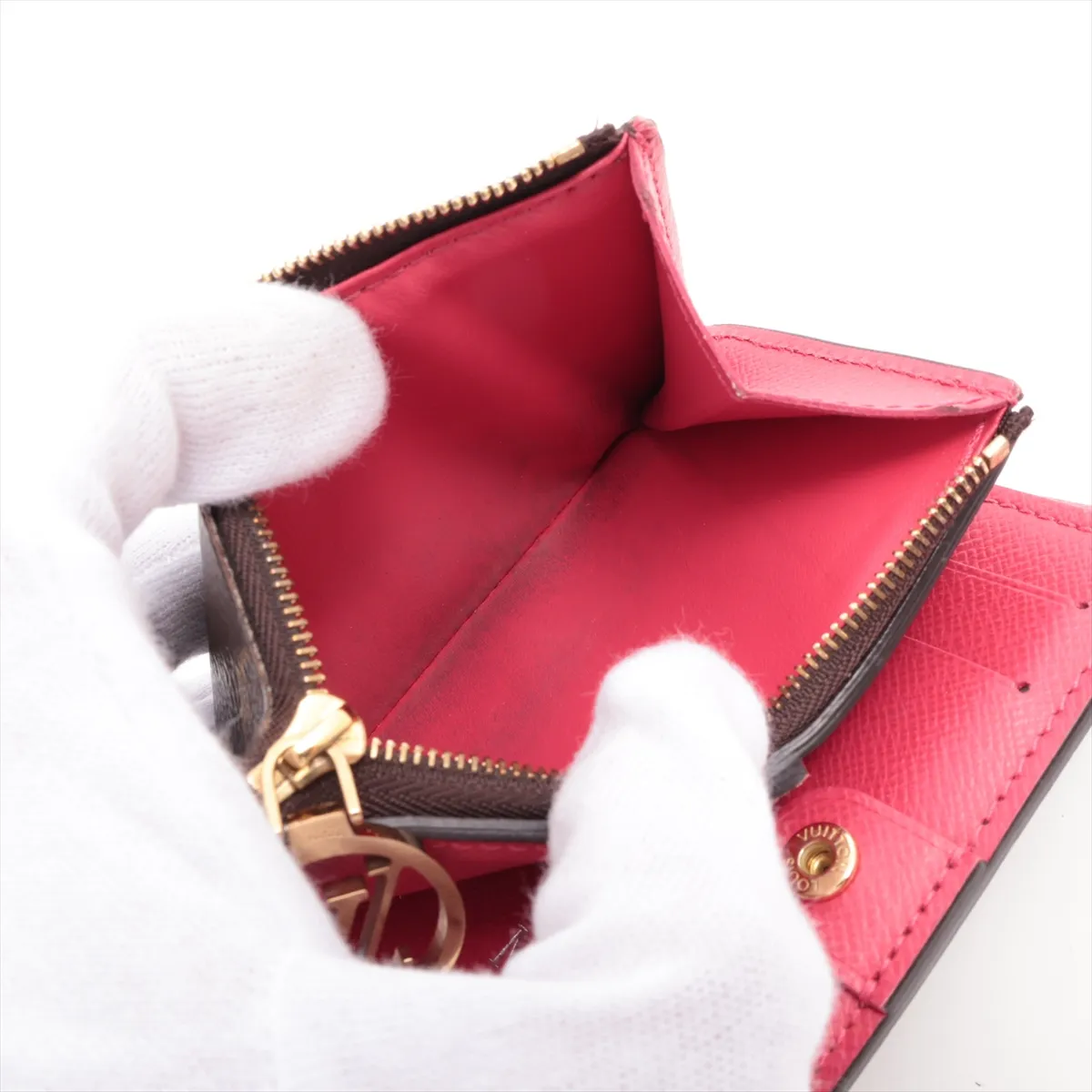 Monogram Portefeuille Lisa M11380 Brown x Pink Compact Wallet with Initials — view 5