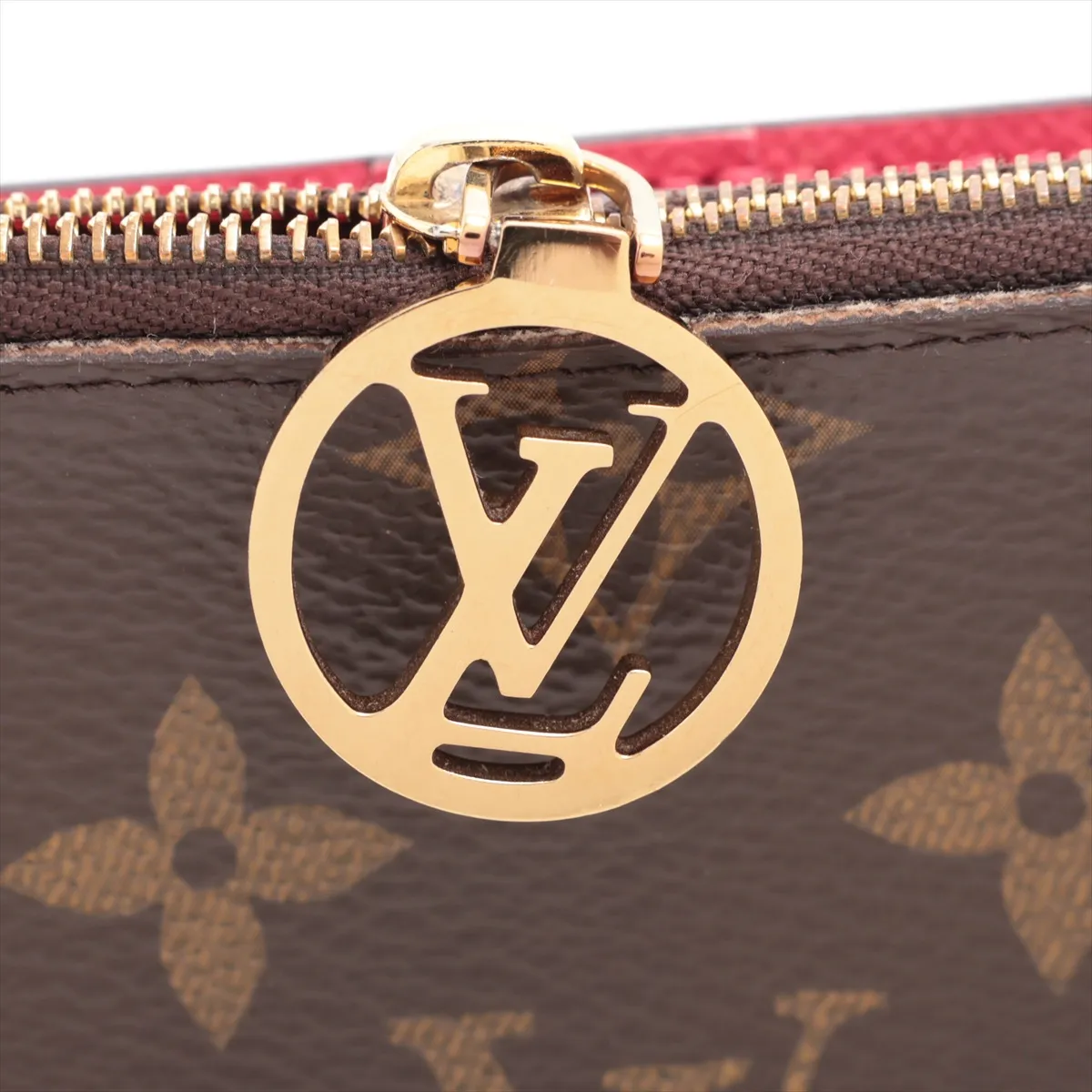 Monogram Portefeuille Lisa M11380 Brown x Pink Compact Wallet with Initials — view 7