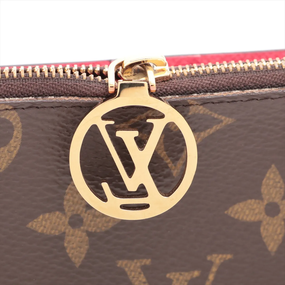Monogram Portefeuille Lisa M11380 Brown x Pink Compact Wallet with Initials — view 8
