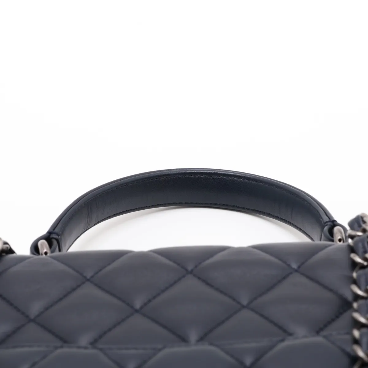 Matelassé Lambskin 2-Way Handbag, Navy, Gunmetal Hardware, Item Number 21391865 (Serial Number 21) — view 6