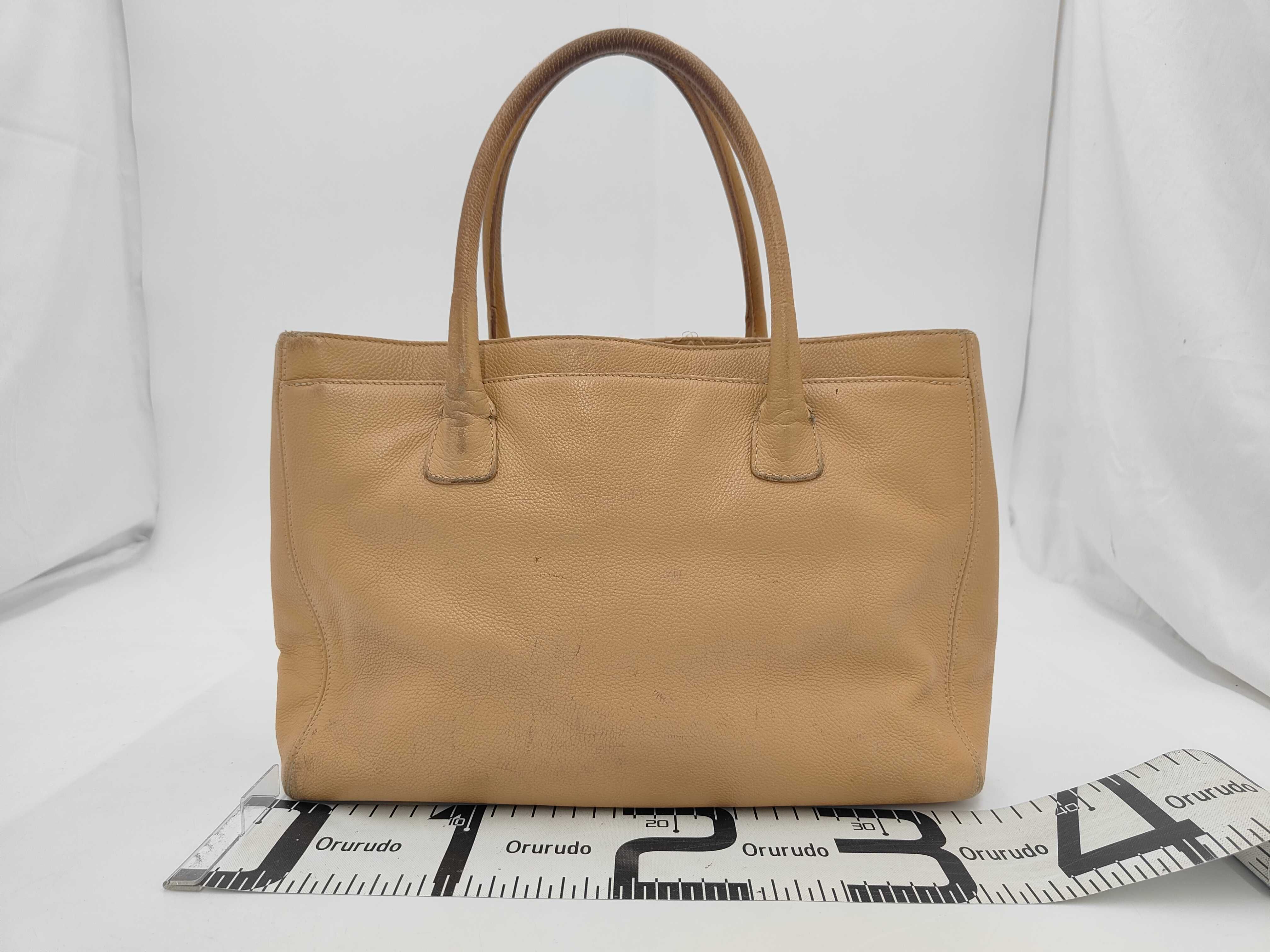 Caviar Skin Tote Bag — view 2