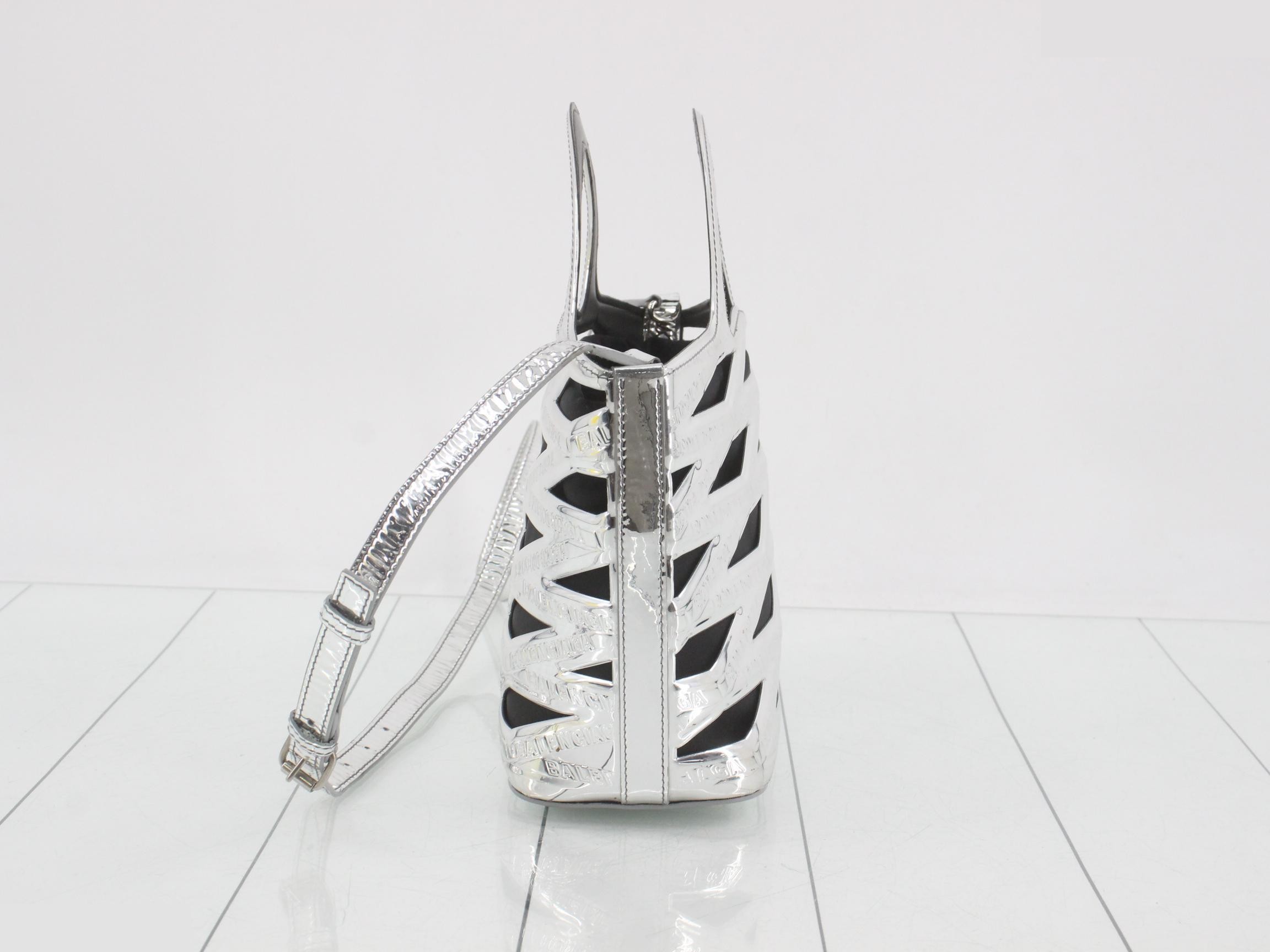 Neo Basket Enamel 2-Way Shoulder/Handbag, Silver Color — view 3