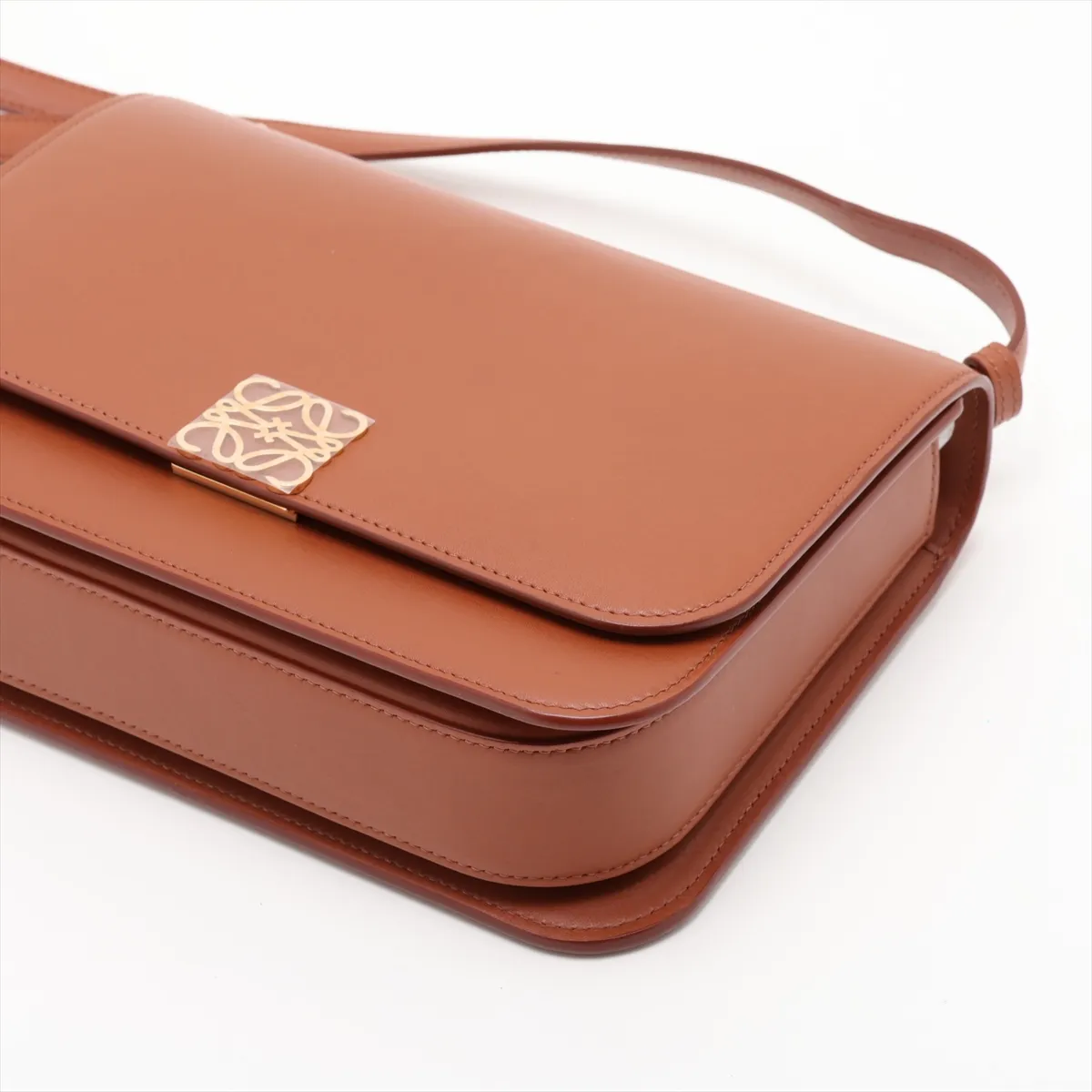 Goya Bag Medium Leather Shoulder Bag Brown — view 3