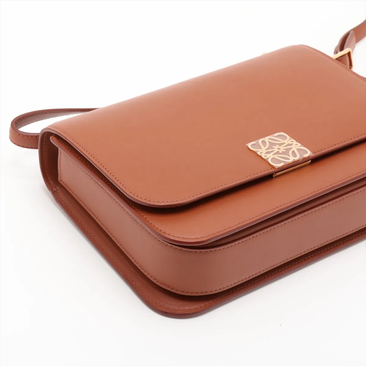 Goya Bag Medium Leather Shoulder Bag Brown — view 4