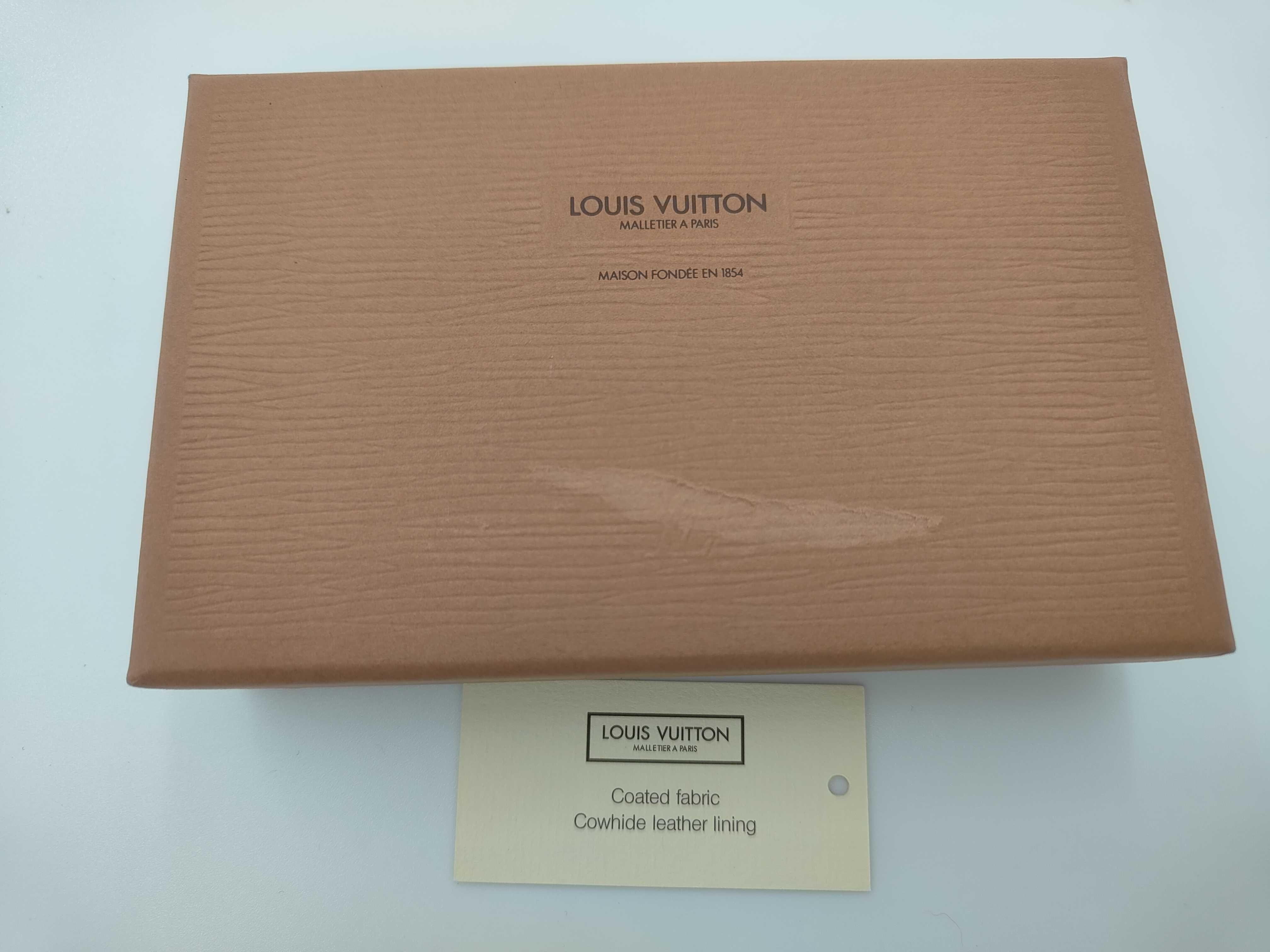 Monogram Enveloppe Carte de Visite Card Case — view 8
