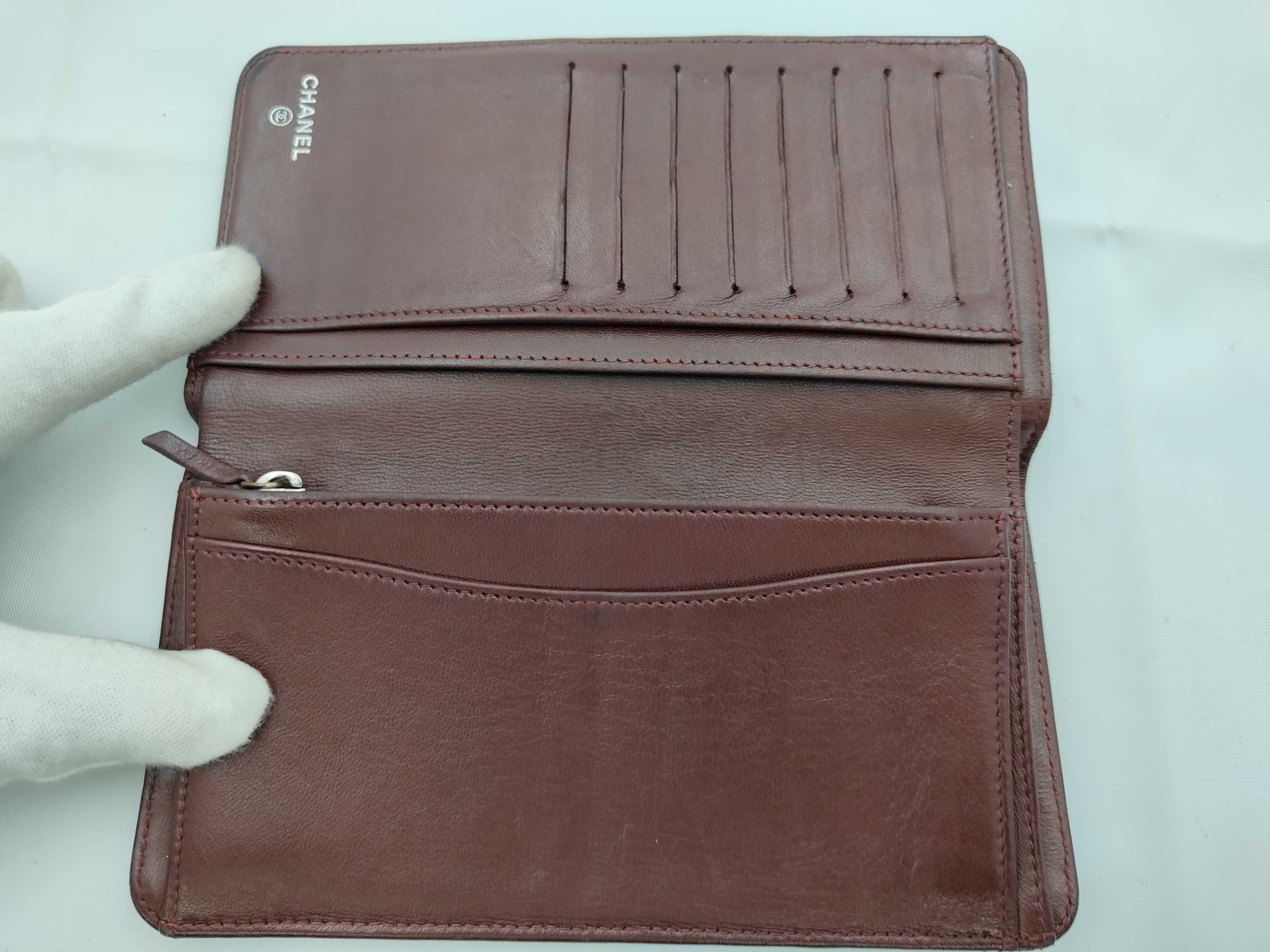 Matelassé Coco Mark Bi-fold Long Wallet — view 12