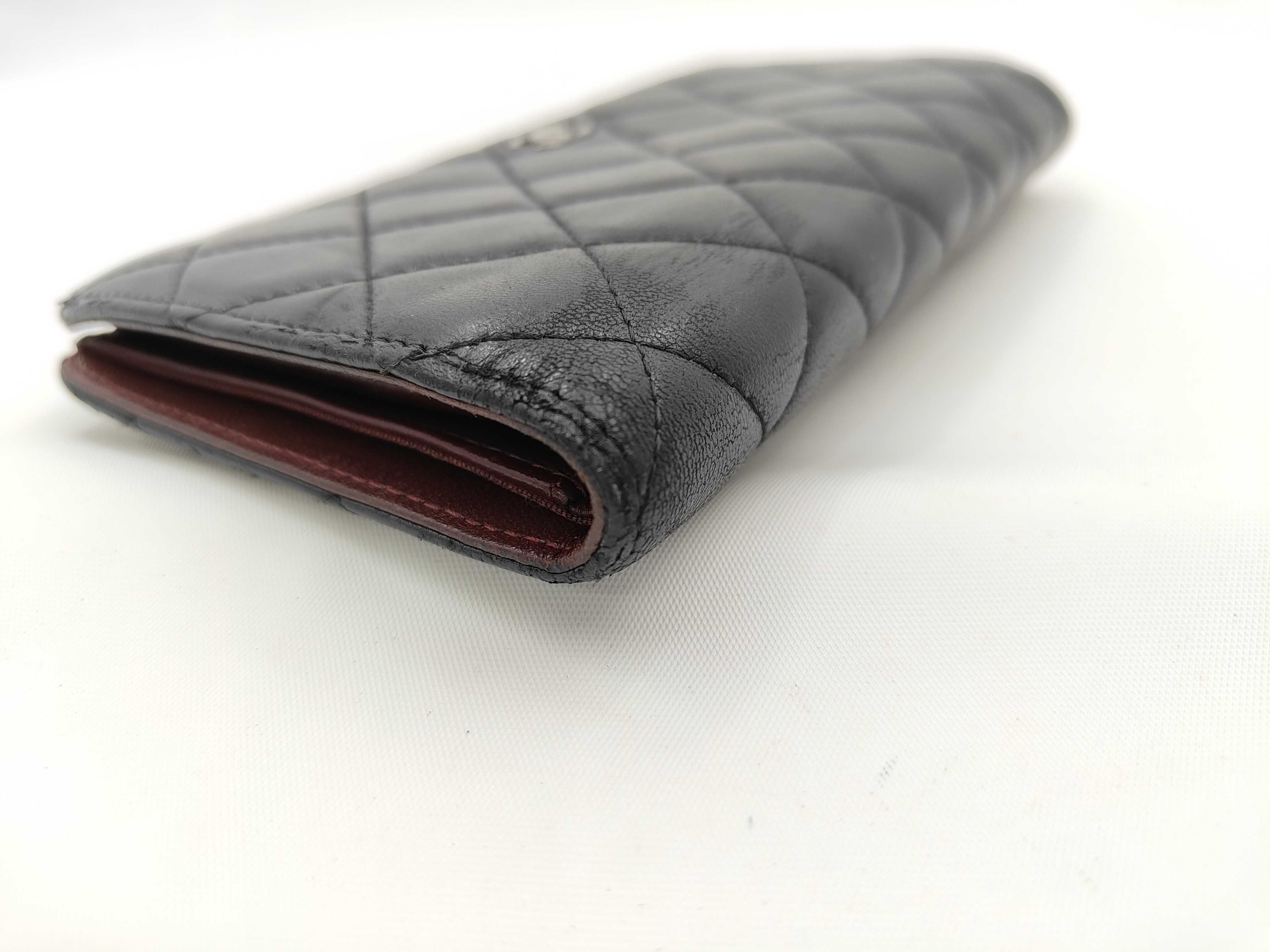 Matelassé Coco Mark Bi-fold Long Wallet — view 4