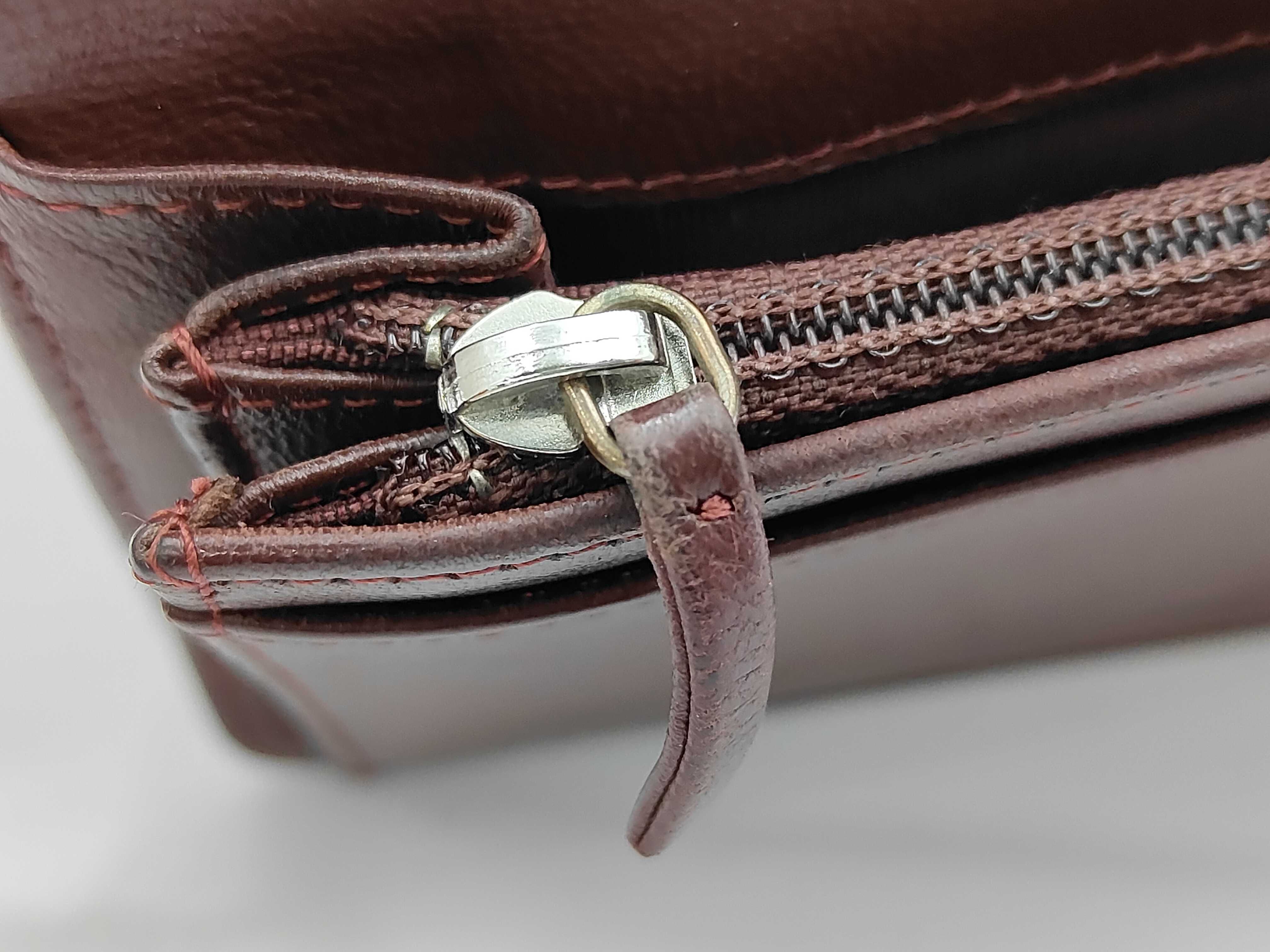 Matelassé Coco Mark Bi-fold Long Wallet — view 8