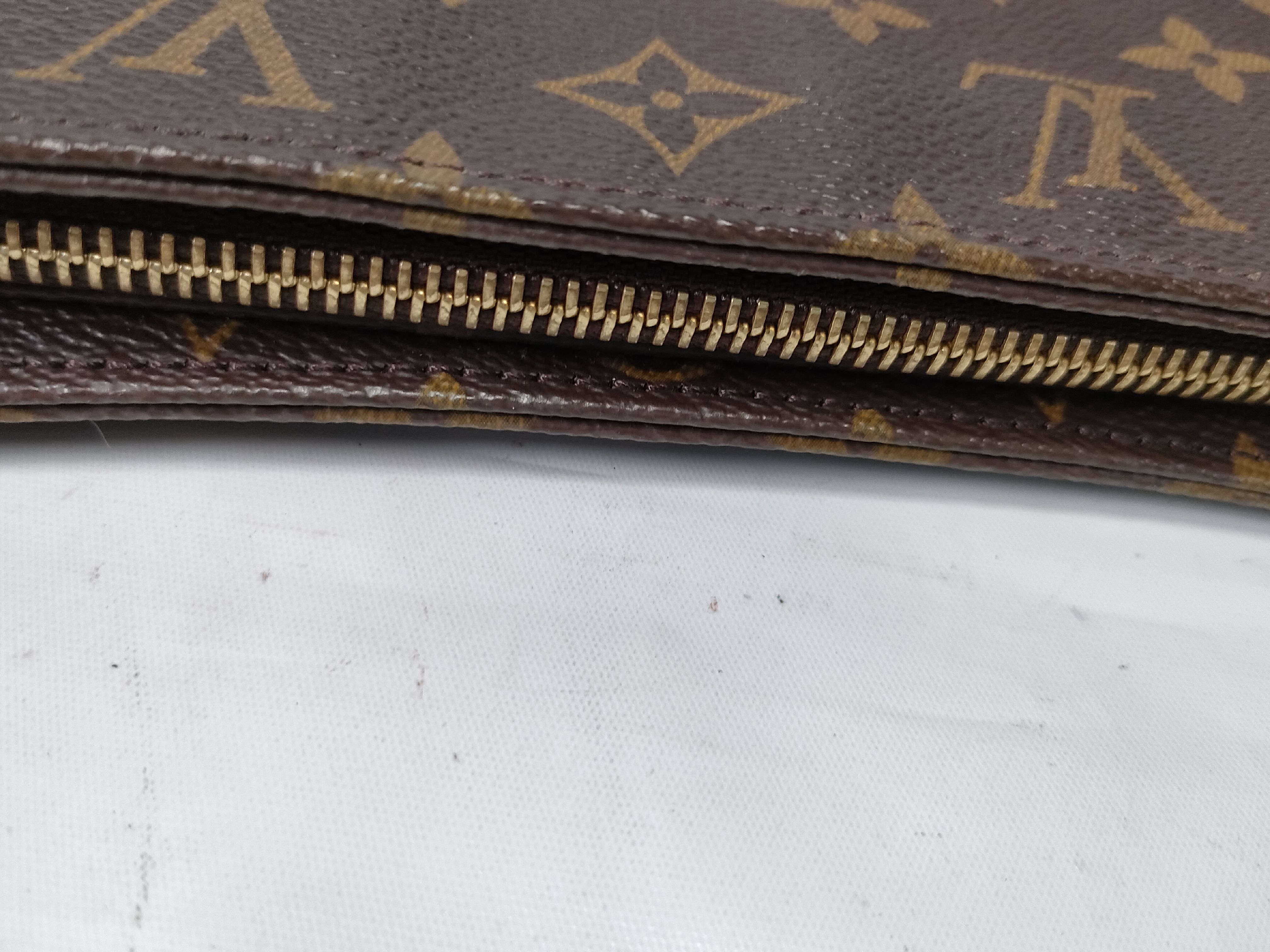Monogram Vuitton Looping GM Shoulder Bag — view 9