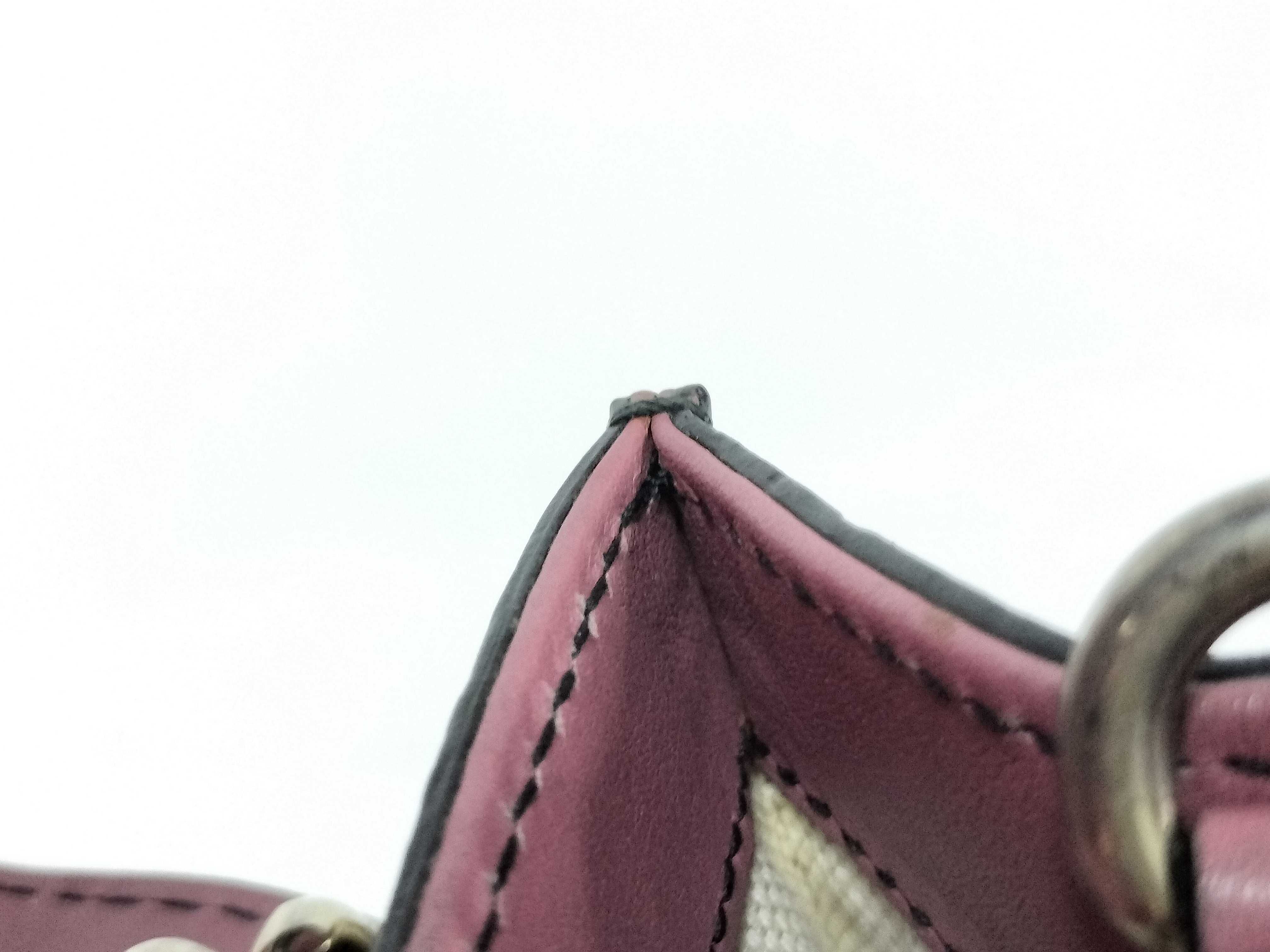 GG Gucci Shoulder Bag — view 9