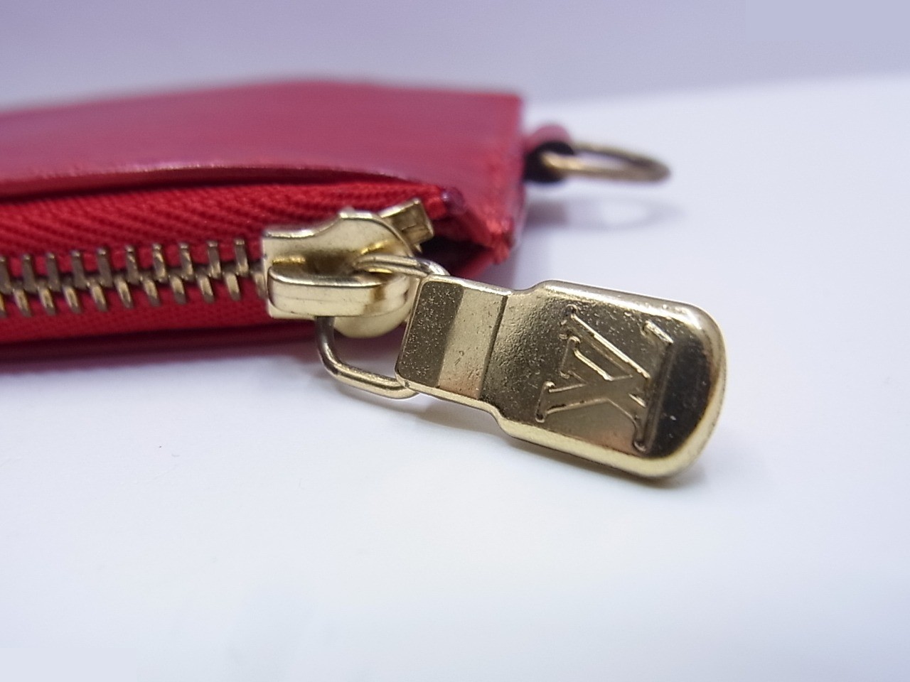 pouch — view 4