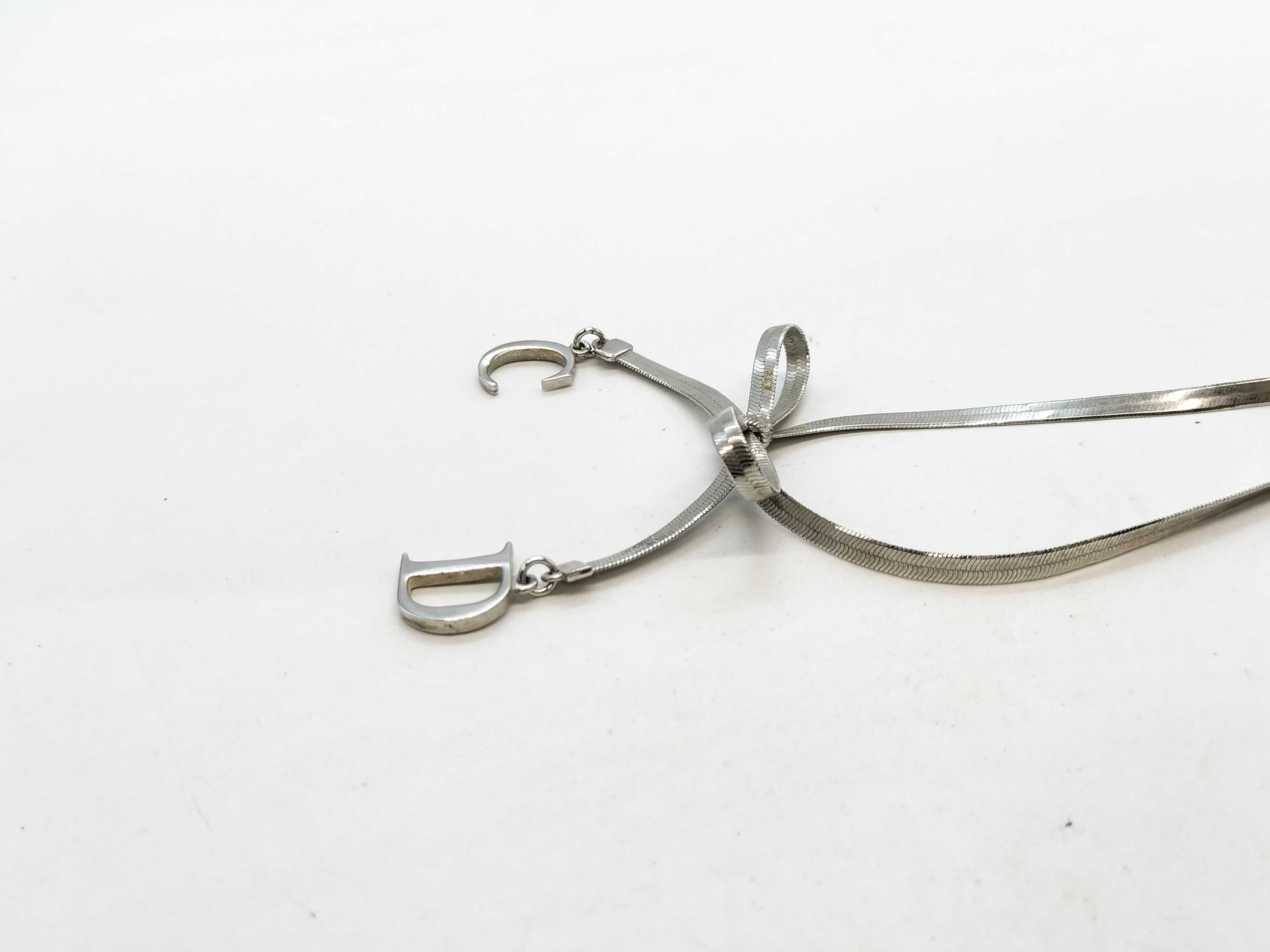 choker necklace — view 3