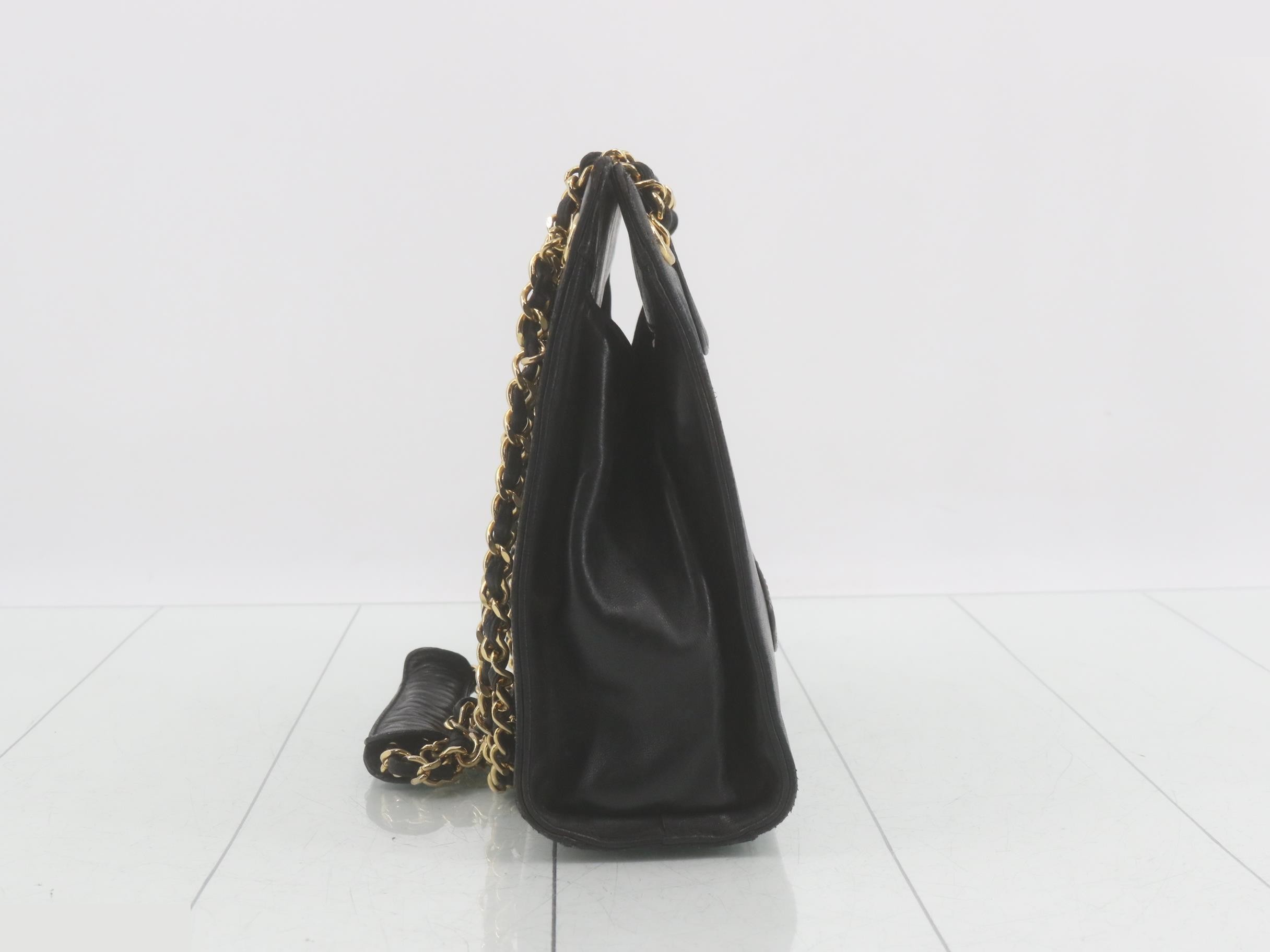 Coco Mark Chain Shoulder Bag — view 4