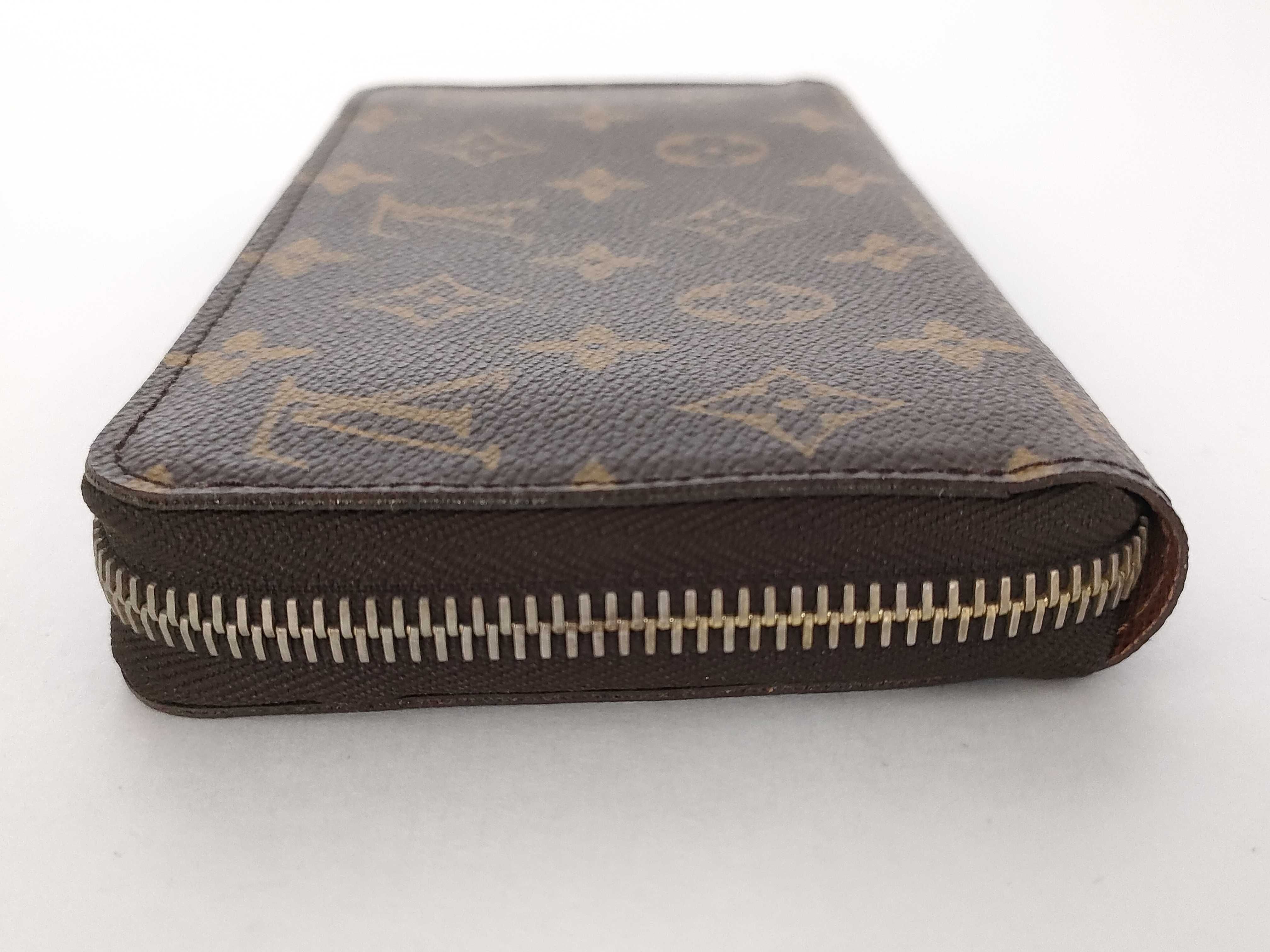 Monogram M60017 Monogram Zippy Wallet — view 4