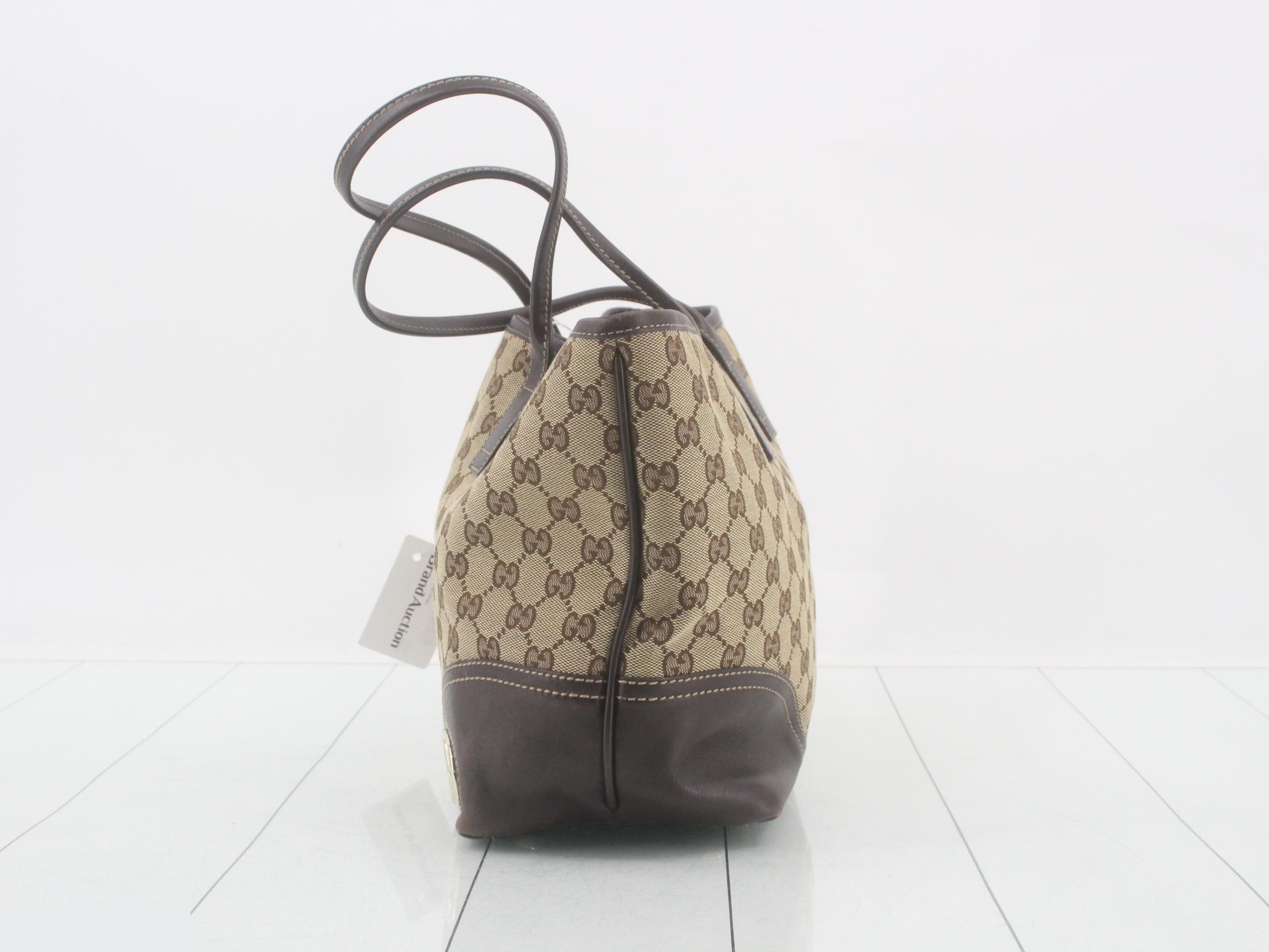 GG Canvas New Brit Tote Bag — view 3