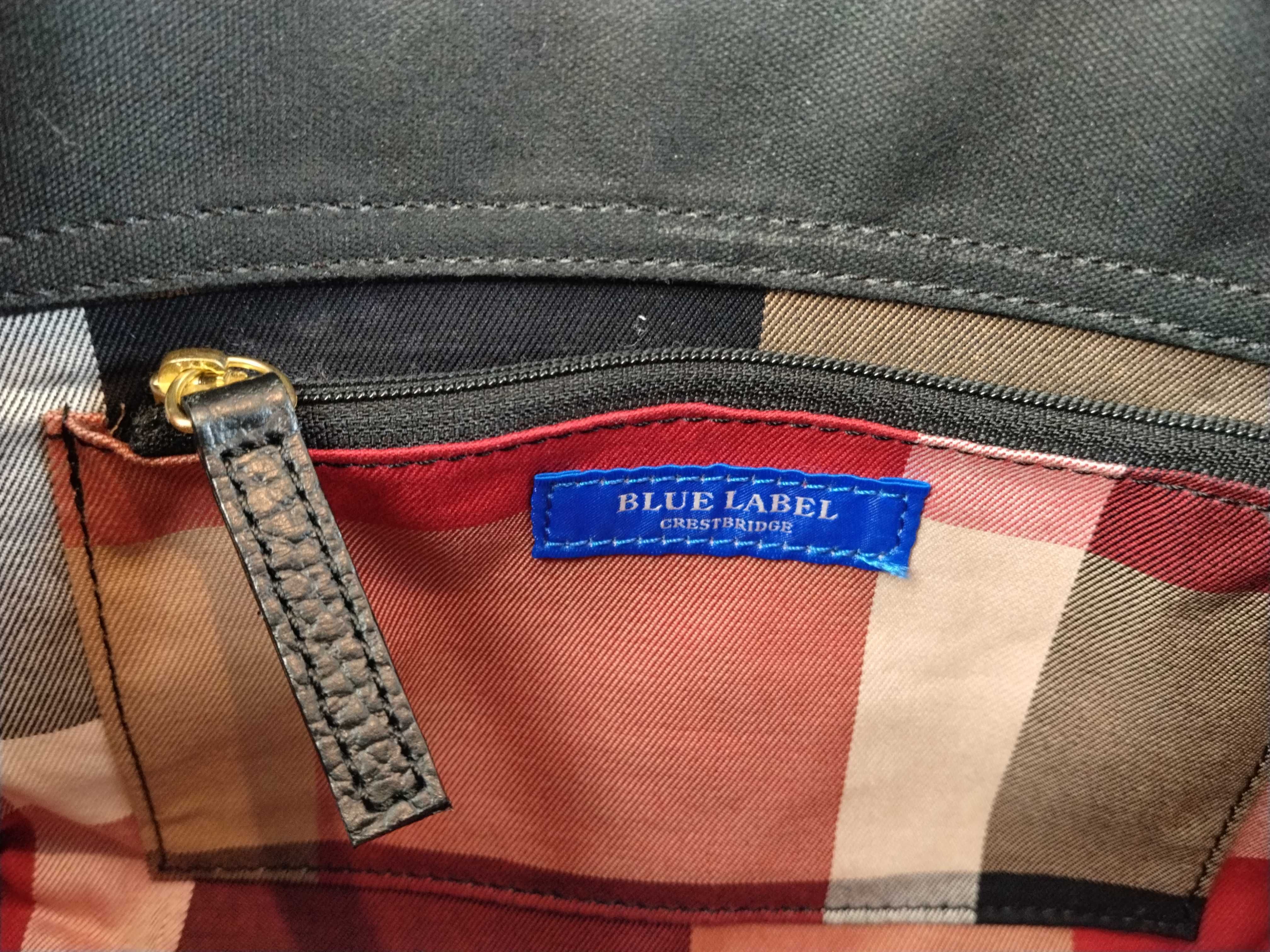 Blue Label Leather Black One-Shoulder Bag — view 11