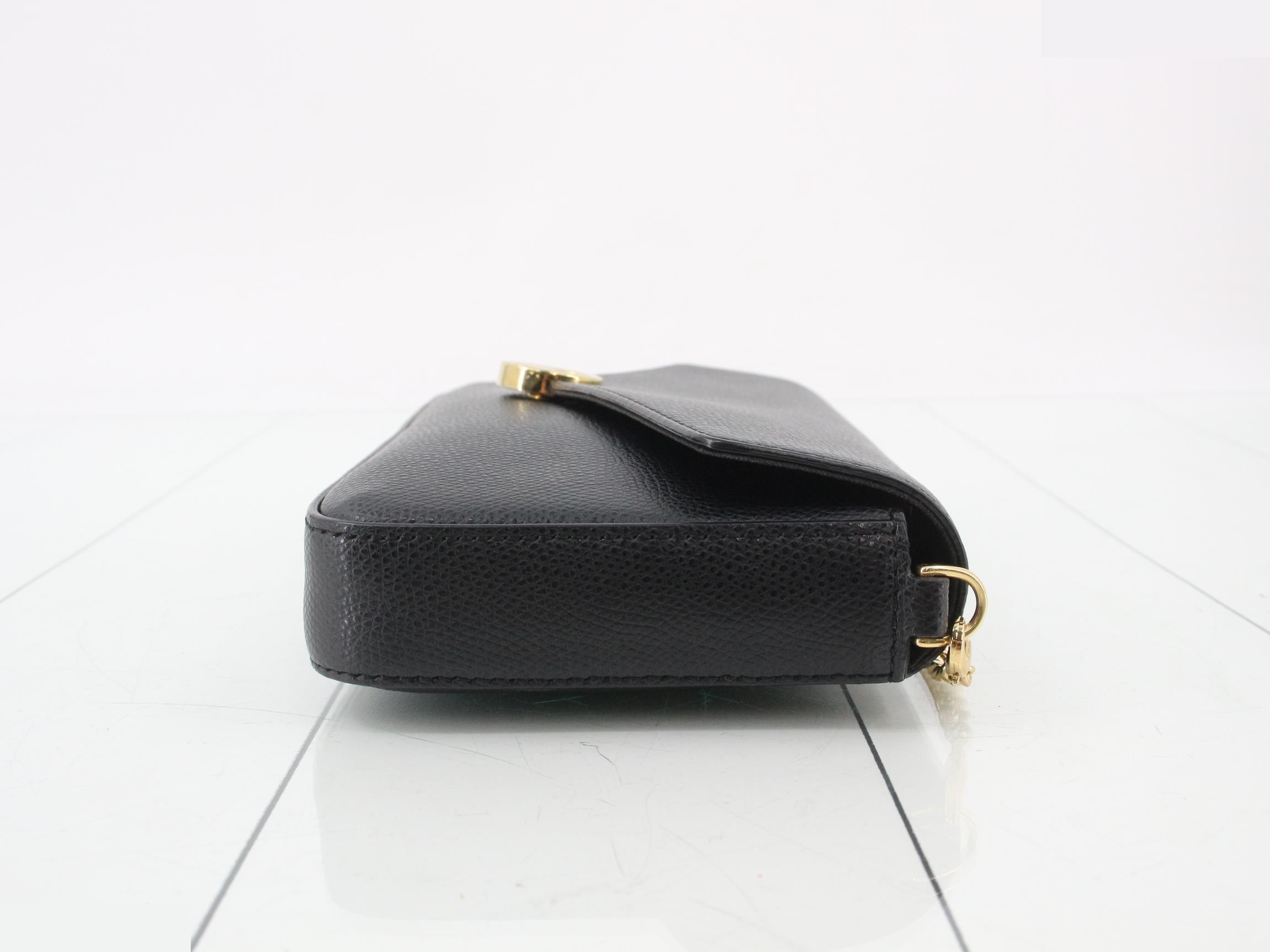 8BS032 Chain Shoulder Bag — view 3