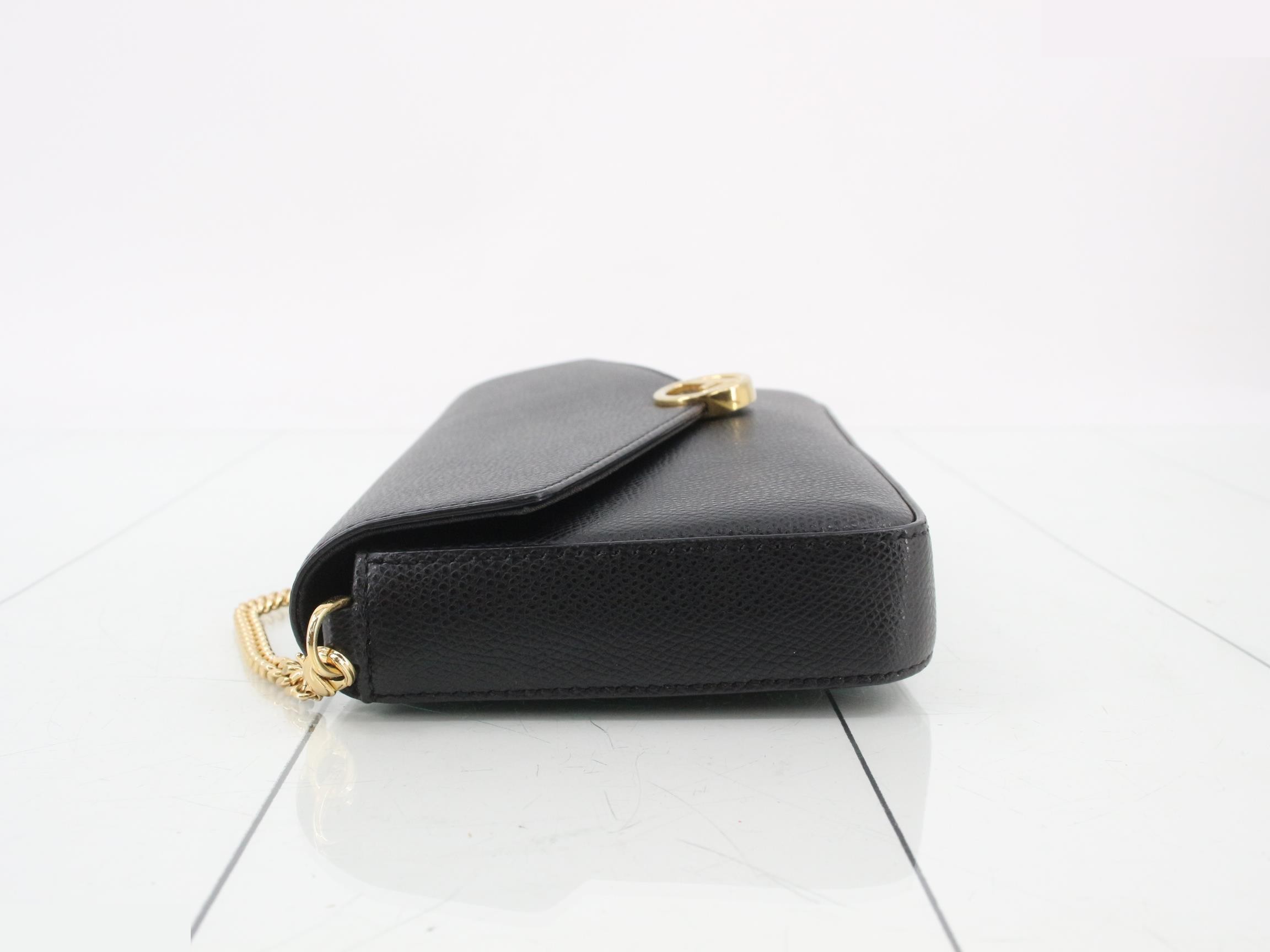 8BS032 Chain Shoulder Bag — view 4