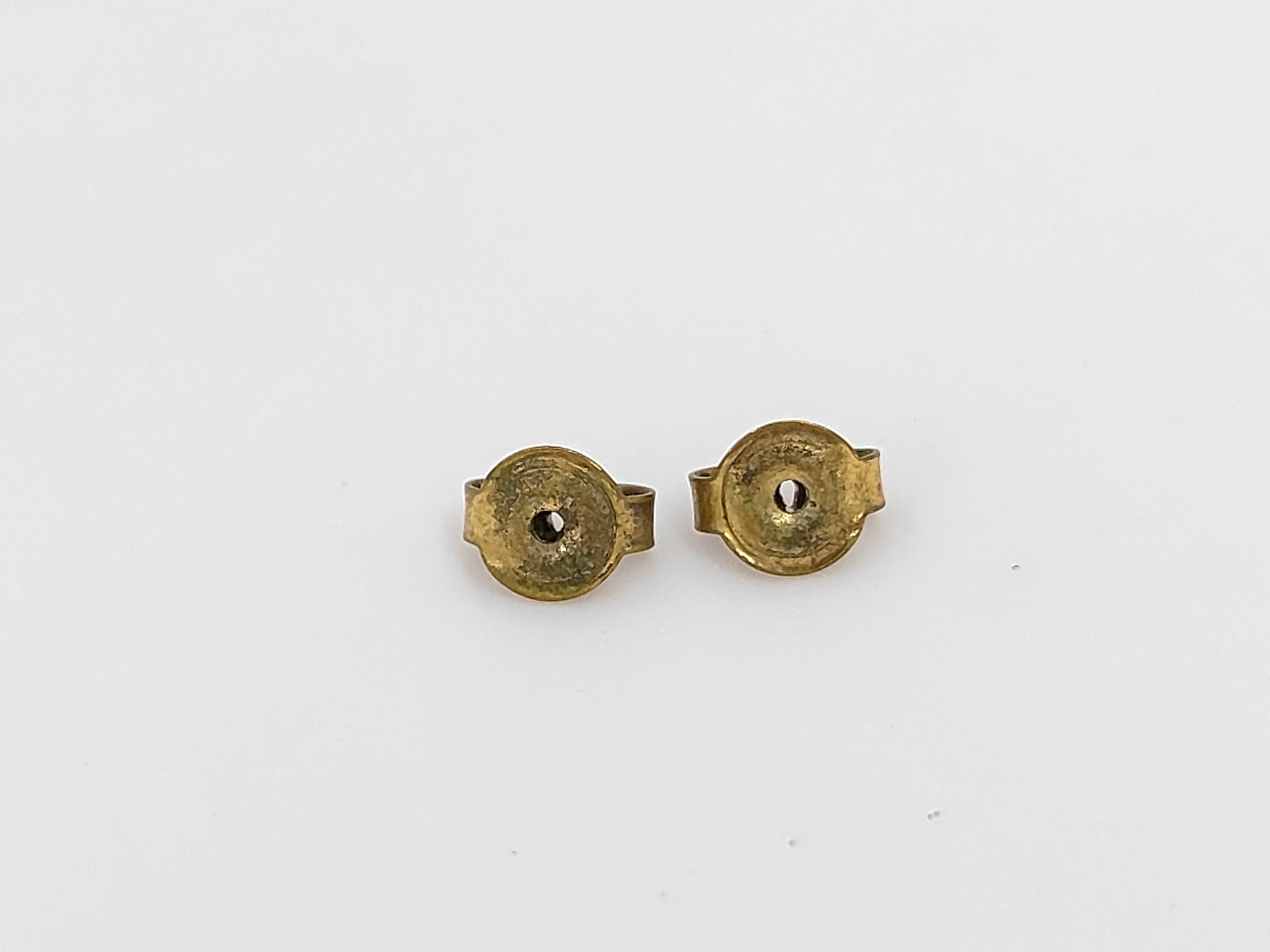 earrings — view 4