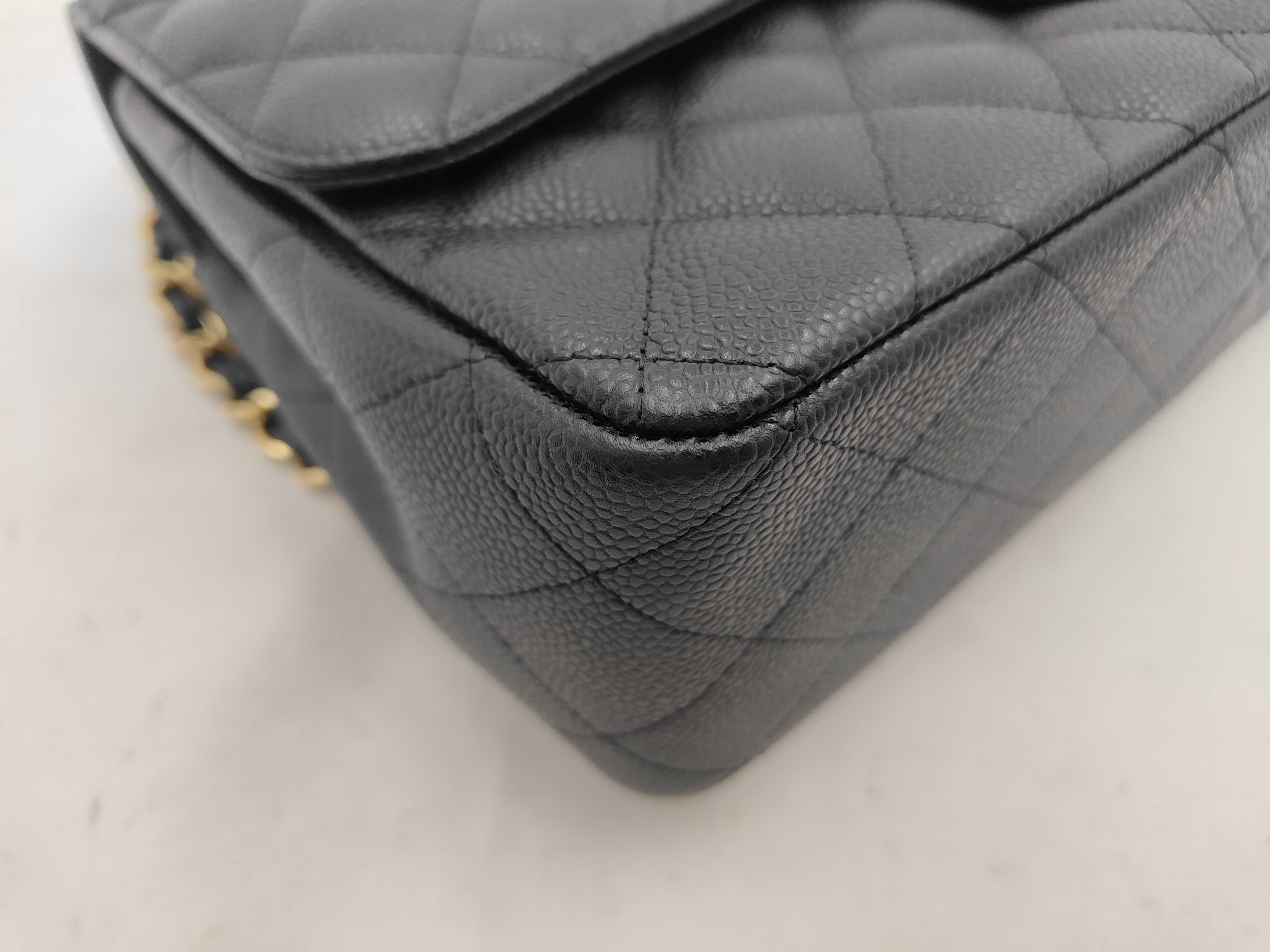 Jumbo Large Chain Bag Shoulder Bag — view 6