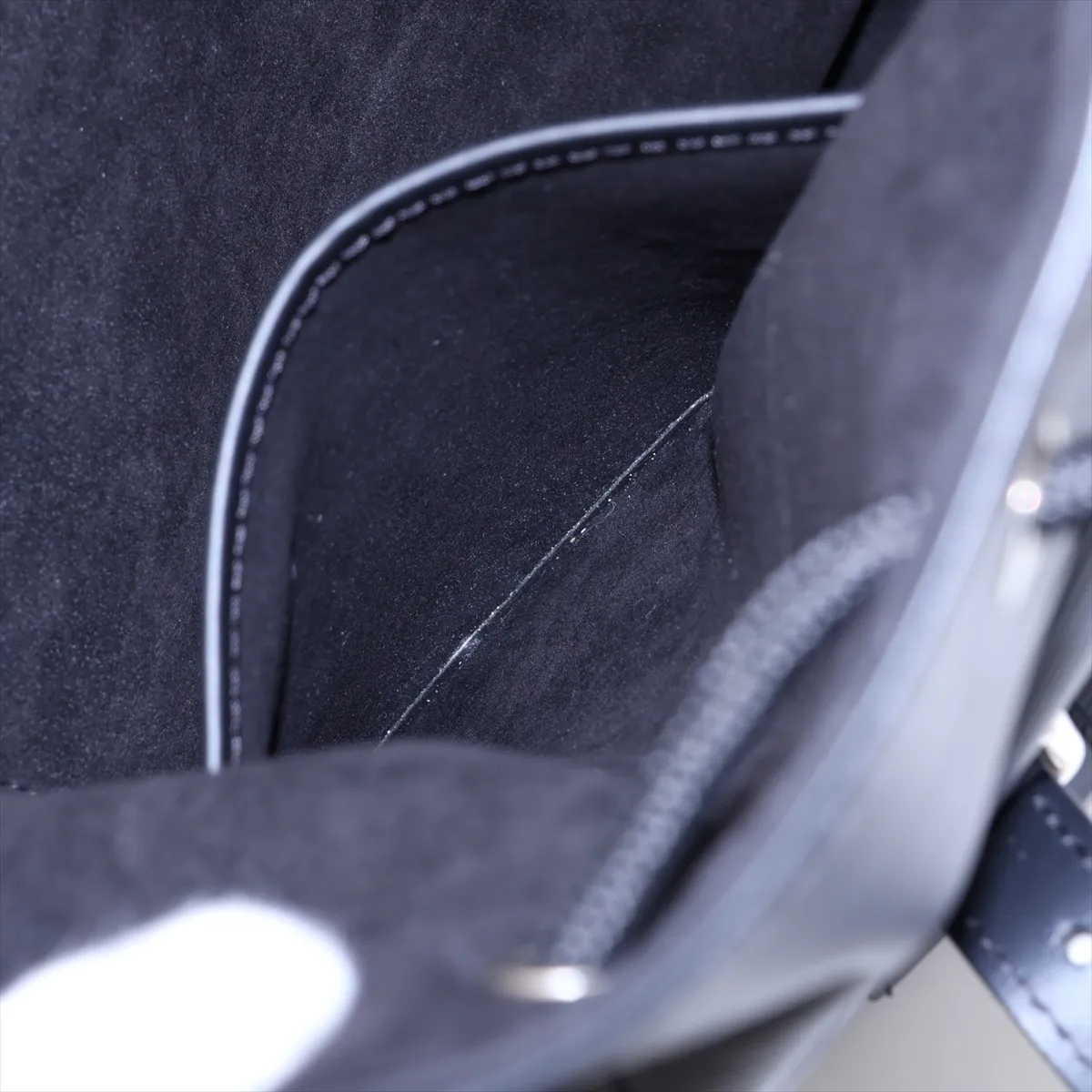 Epi Christopher PM M50159 TR0127 Black — view 10
