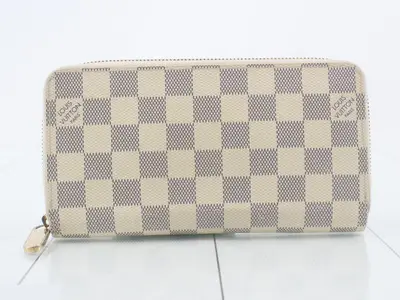Damier Azur Zippy Wallet