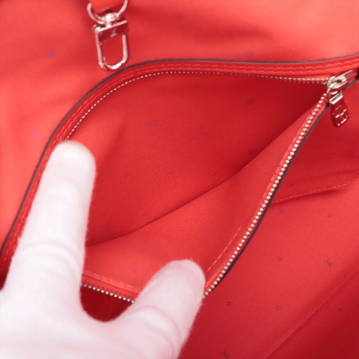 LV Escale Neverfull MM M45127 GI2220 Red (RFID detected) — view 8