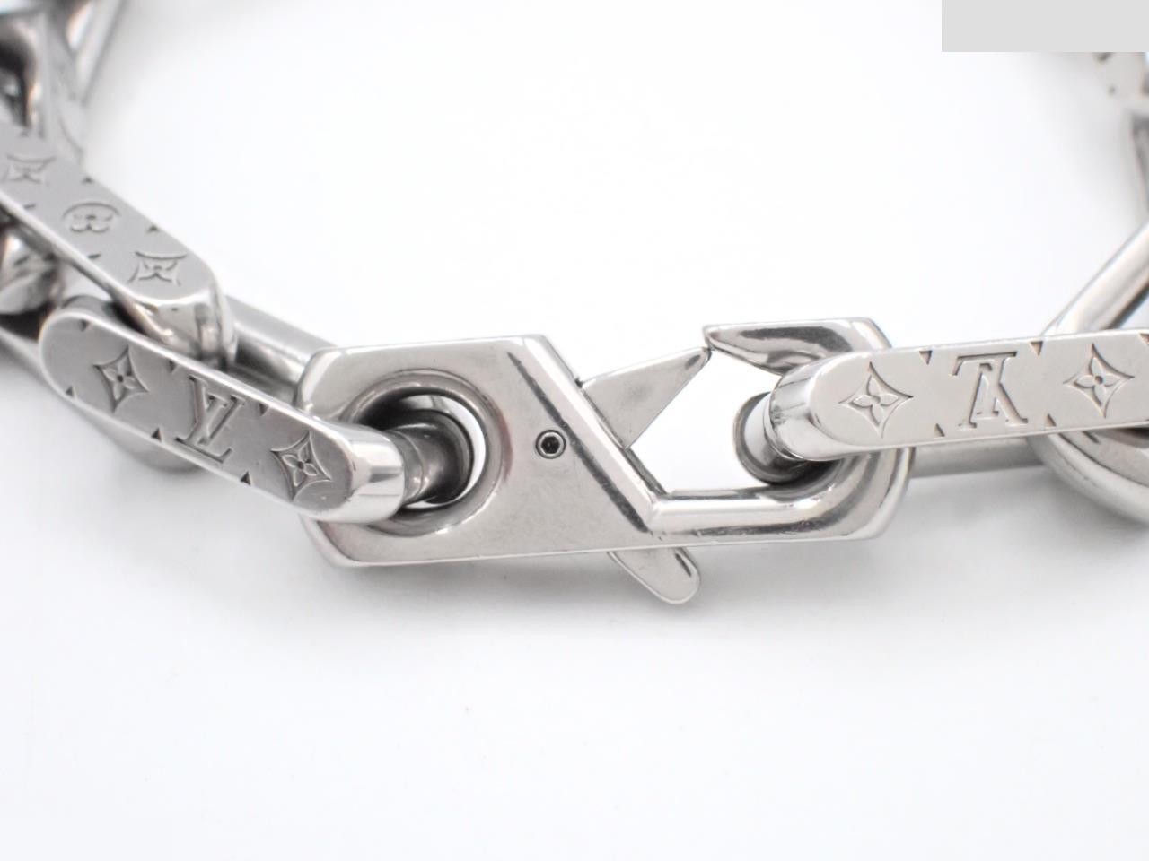 LV bracelet, wrist circumference approximately 16.5 cm — view 3