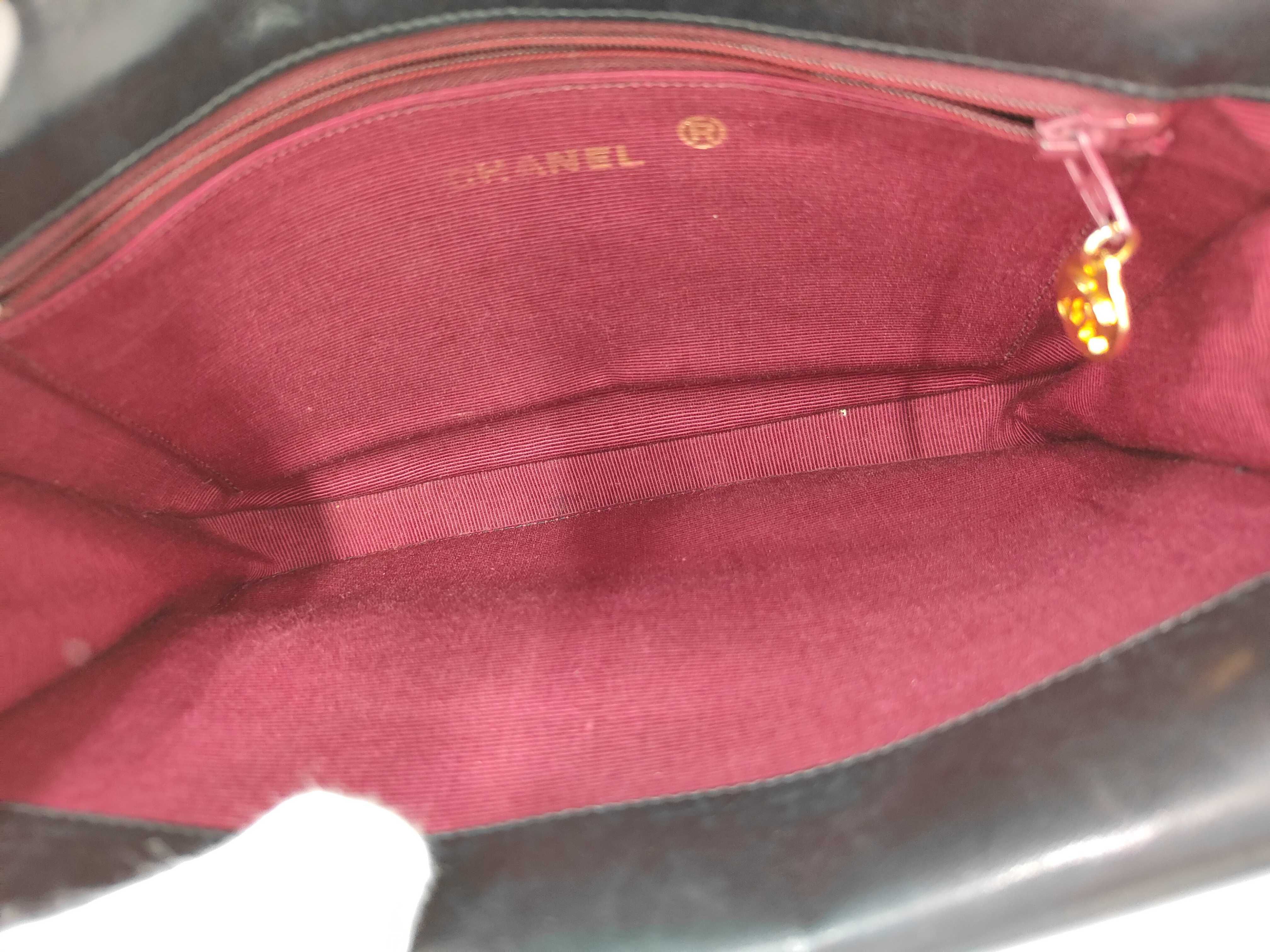 Matelassé Chain Shoulder Bag — view 8
