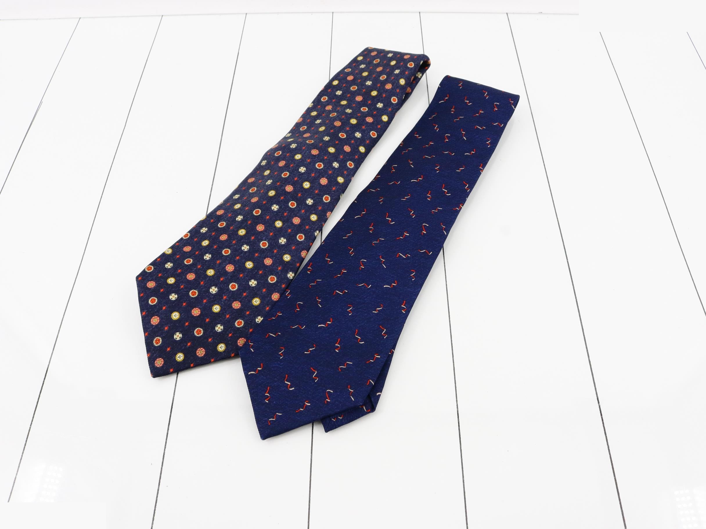 Other lines: Small items, accessories, ties — view 2