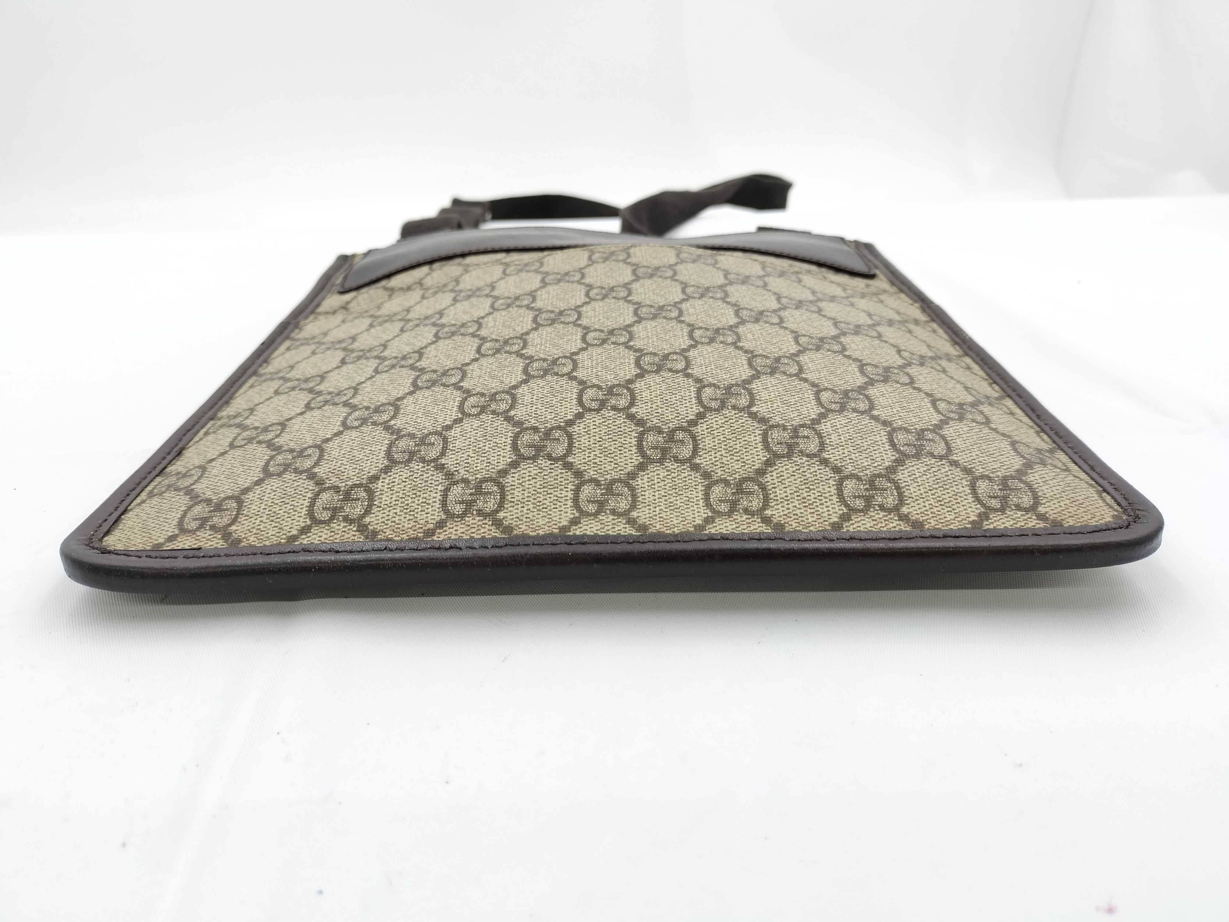 GG Supreme Shoulder Bag 27639 — view 3