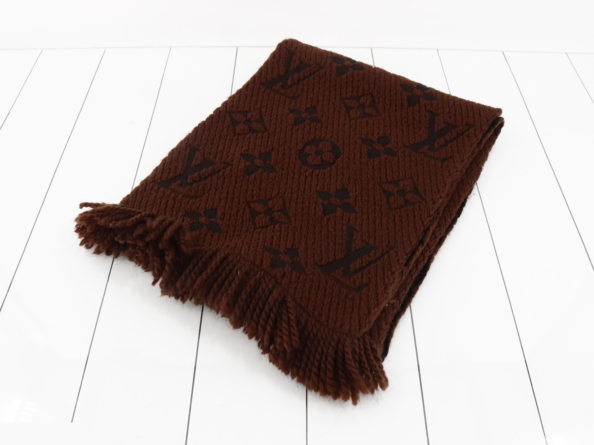 Echarpe Logo Mania Wool Silk Scarf 413287