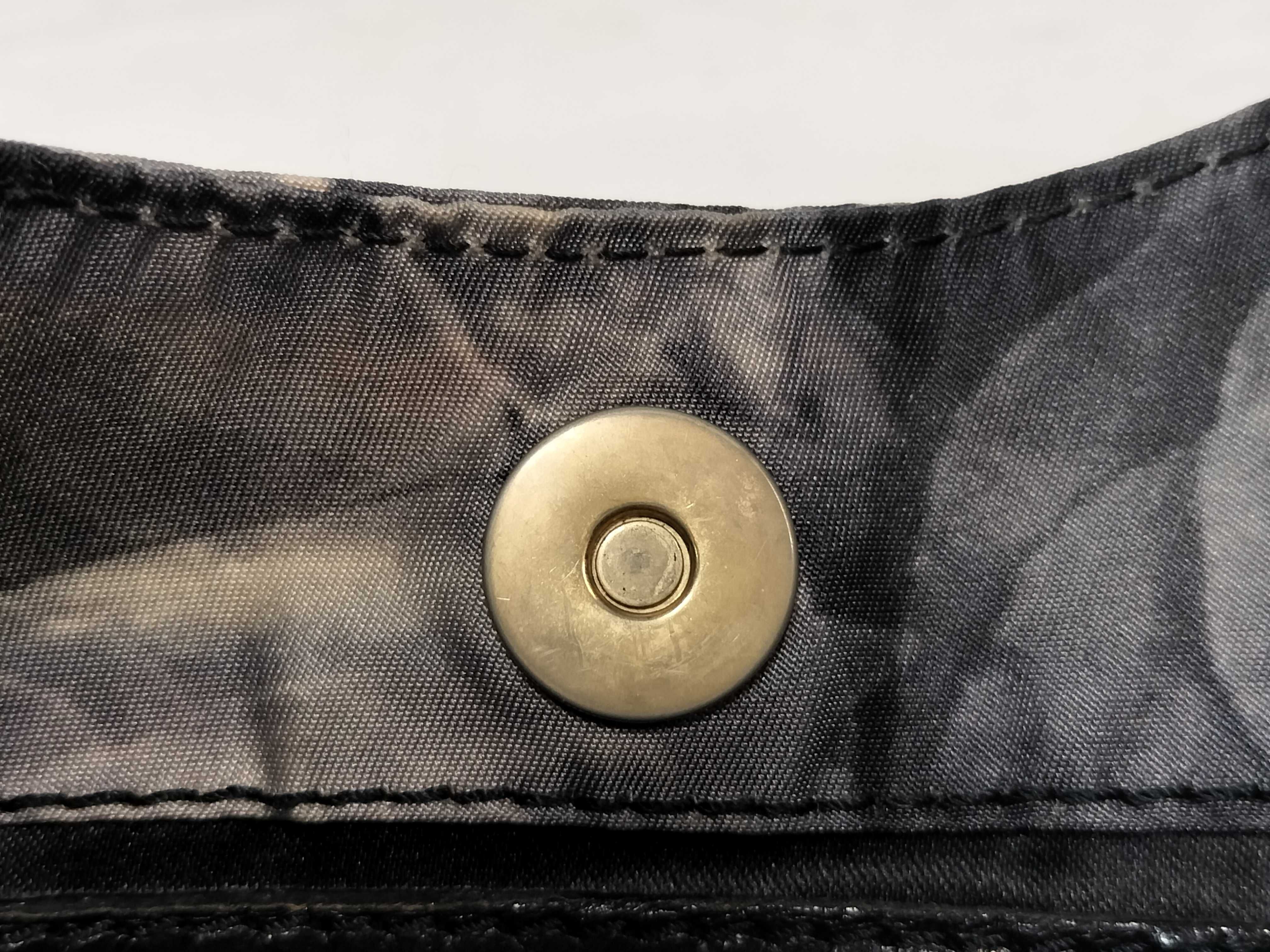 Rose Ribbon Satin Lined Handbag — view 12