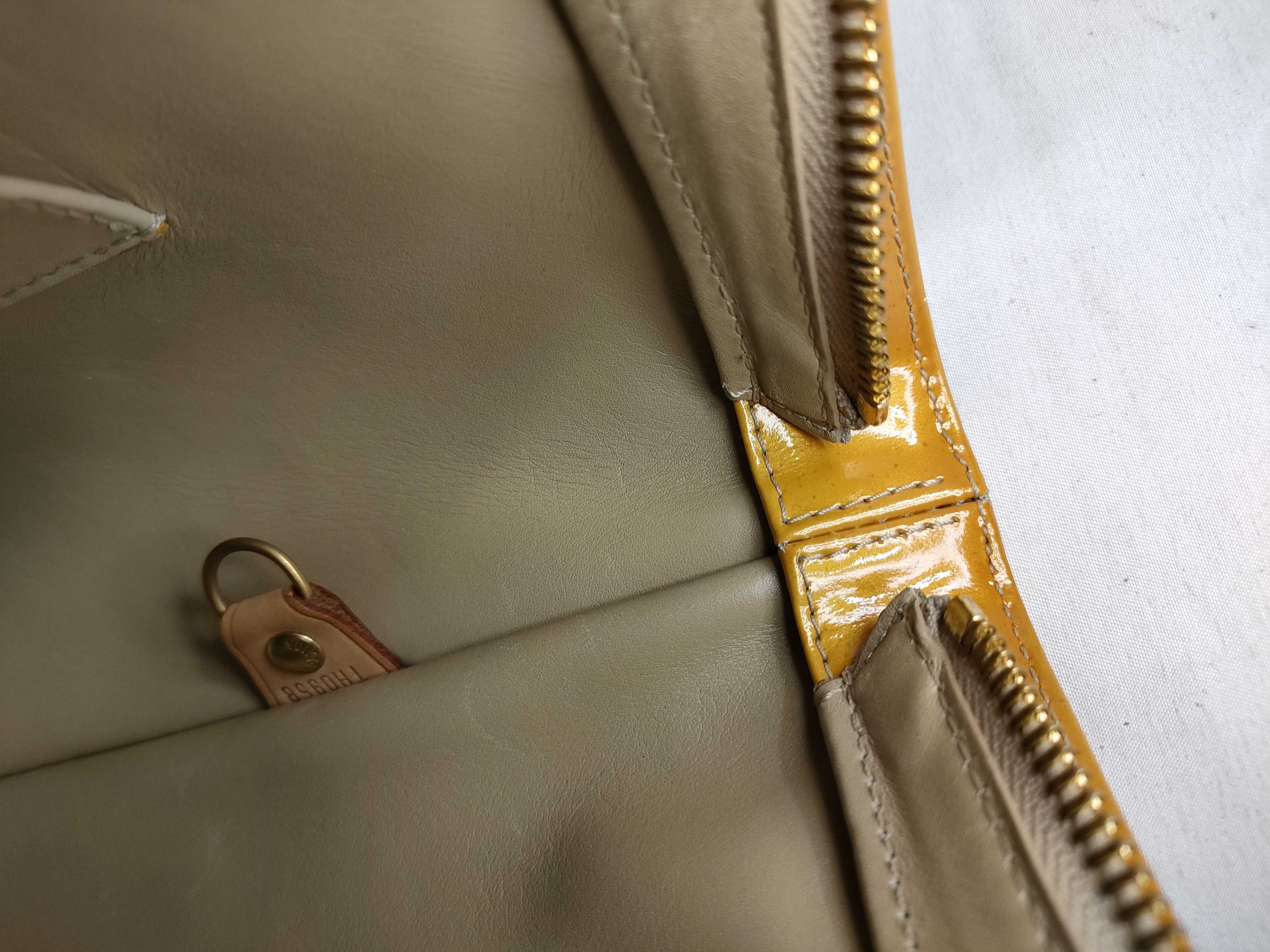 Vernis Louis Vuitton Vernis Monogram Houston Handbag — view 9