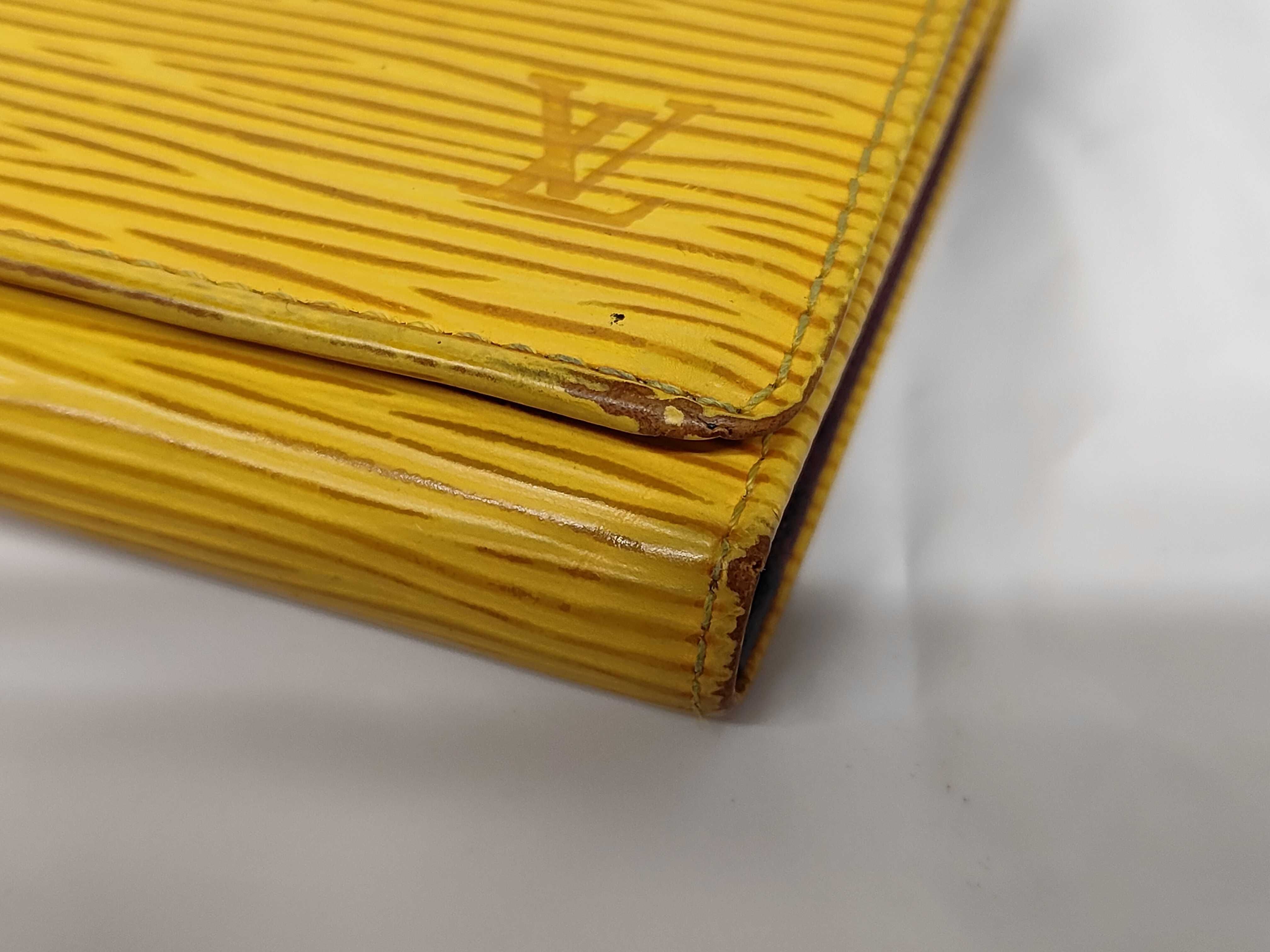 Epi Monnaie Trésor Wallet — view 9