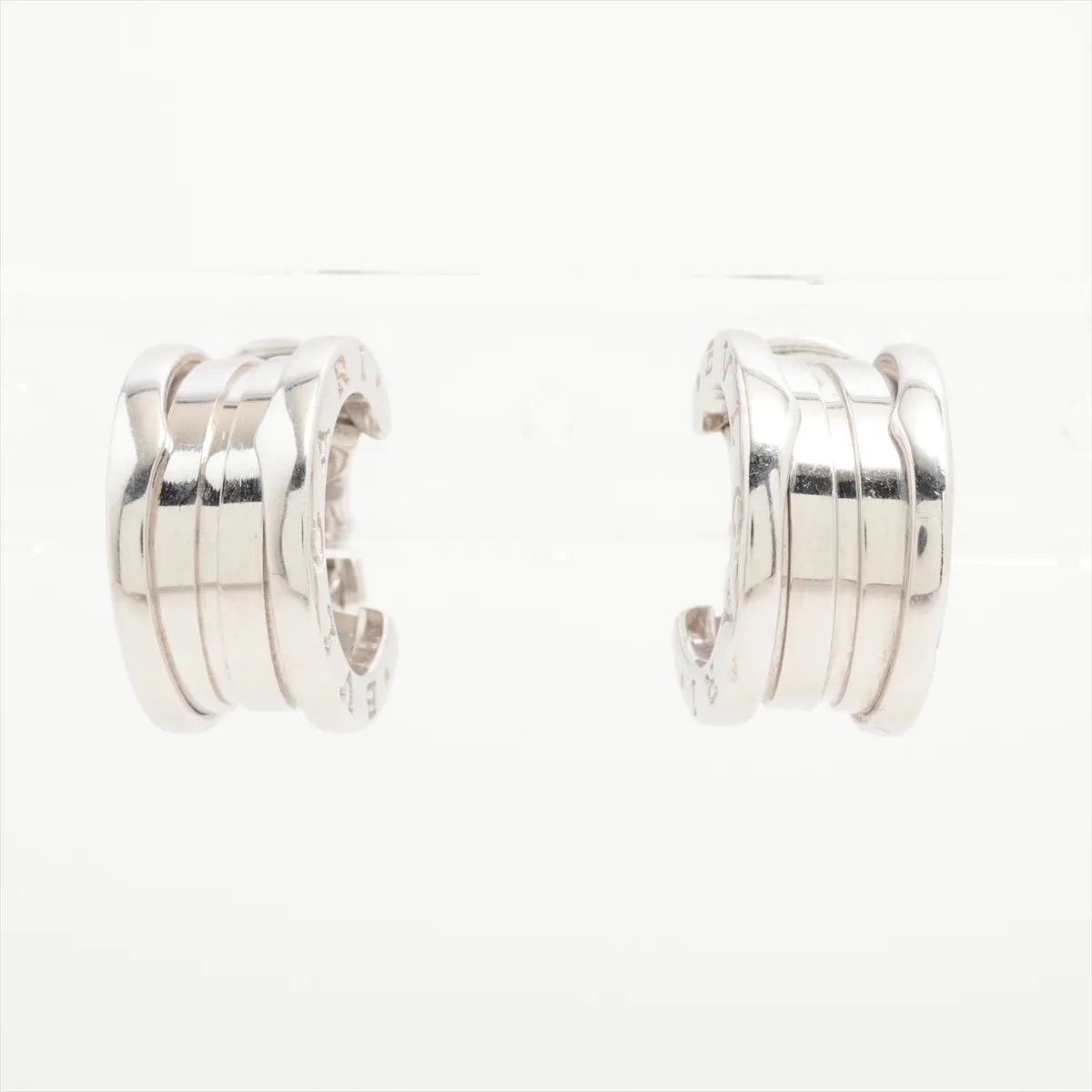 B.zero1 earrings, 750 (WG), 15.3g. One clasp is slightly loose. Post is bent. — view 2