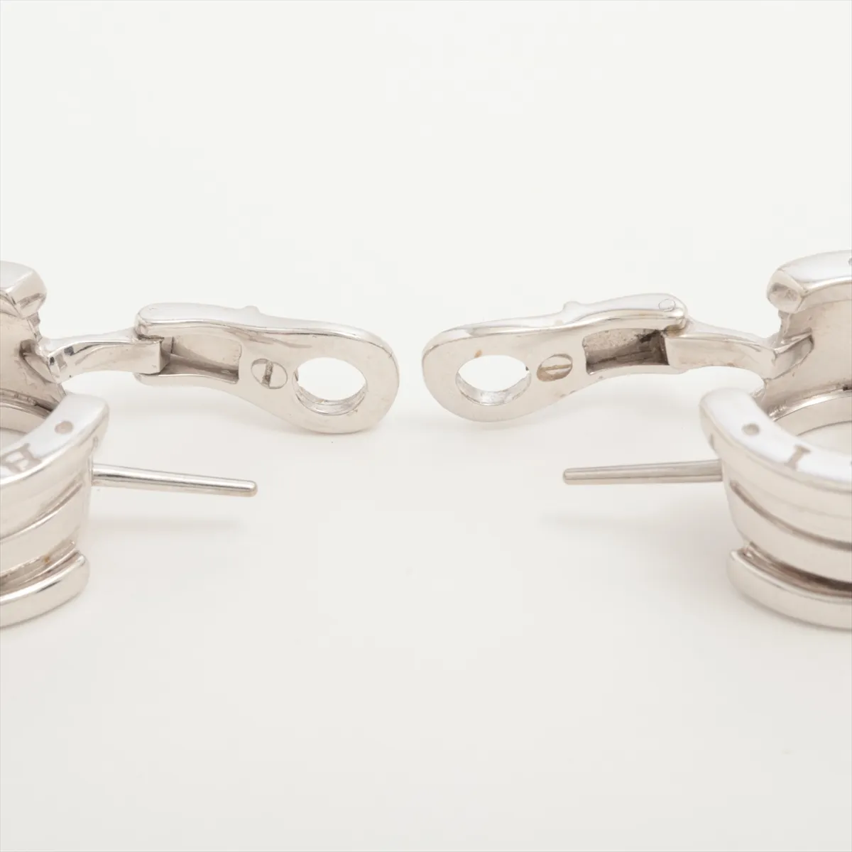 B.zero1 earrings, 750 (WG), 15.3g. One clasp is slightly loose. Post is bent. — view 4