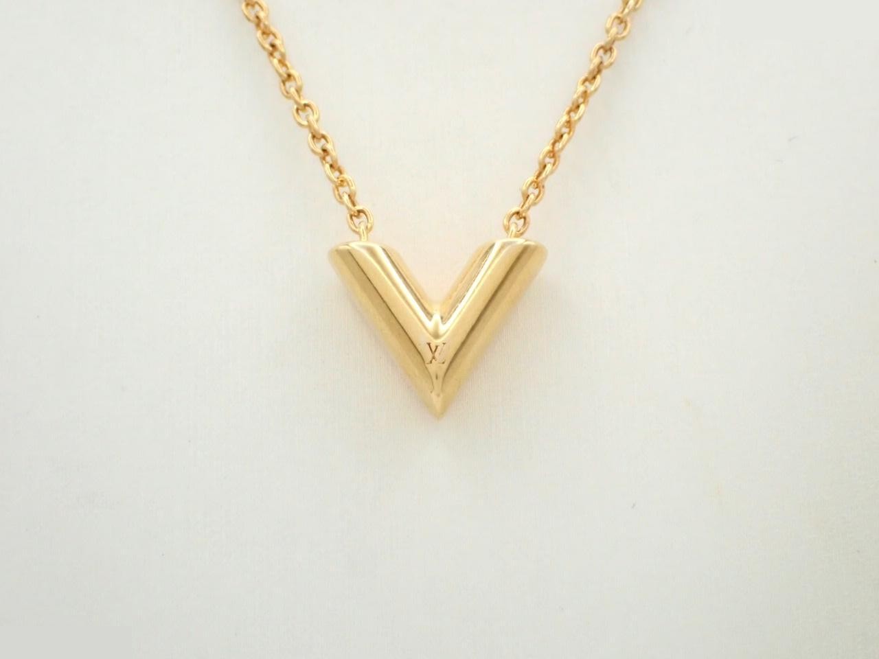 Necklace Essential V Gold