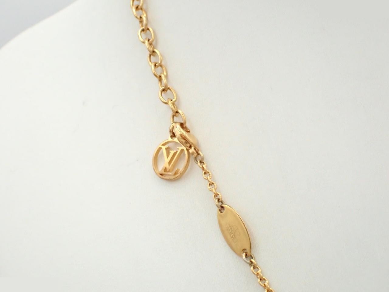 Necklace Essential V Gold — view 2