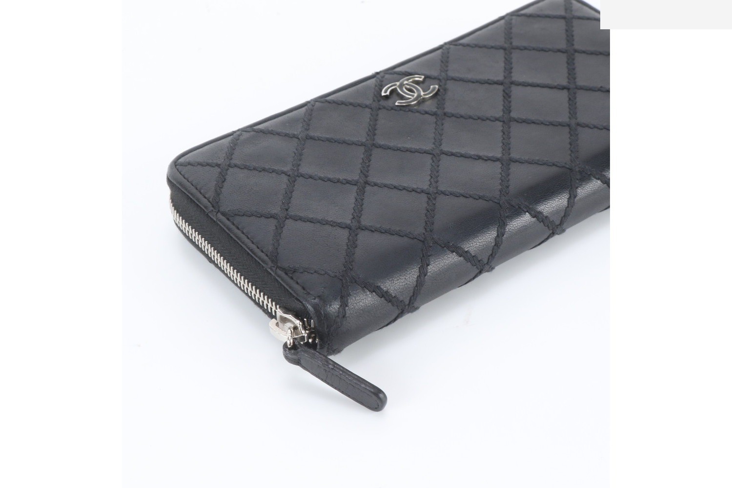 Guarantee/Serial Seal Included Wild Stitch Leather Long Wallet — view 4