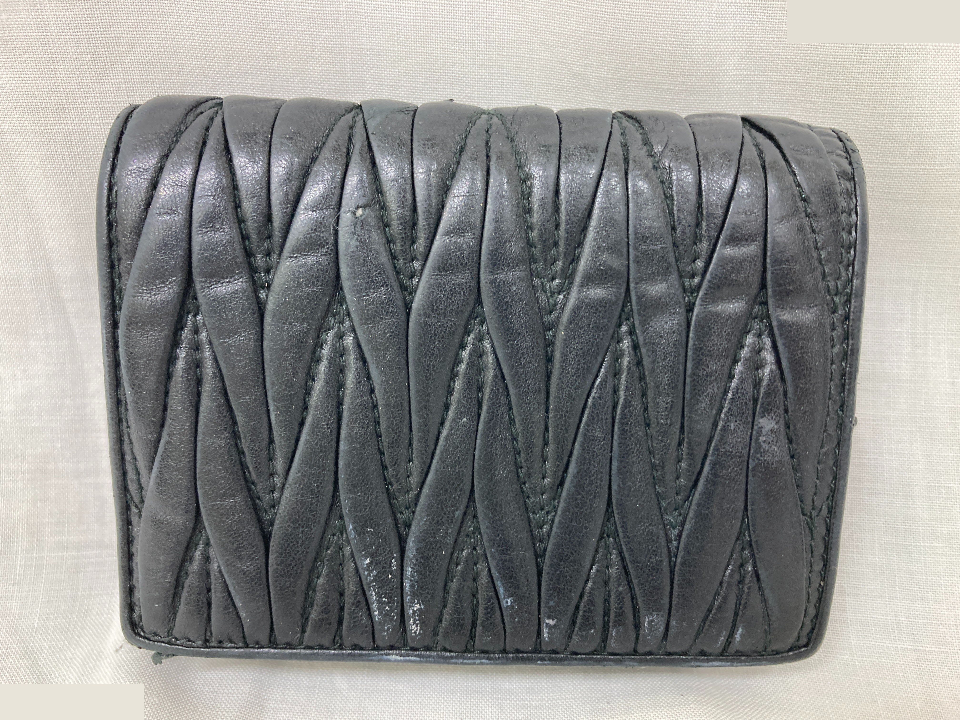 Other lines: Bags and Wallets — view 2