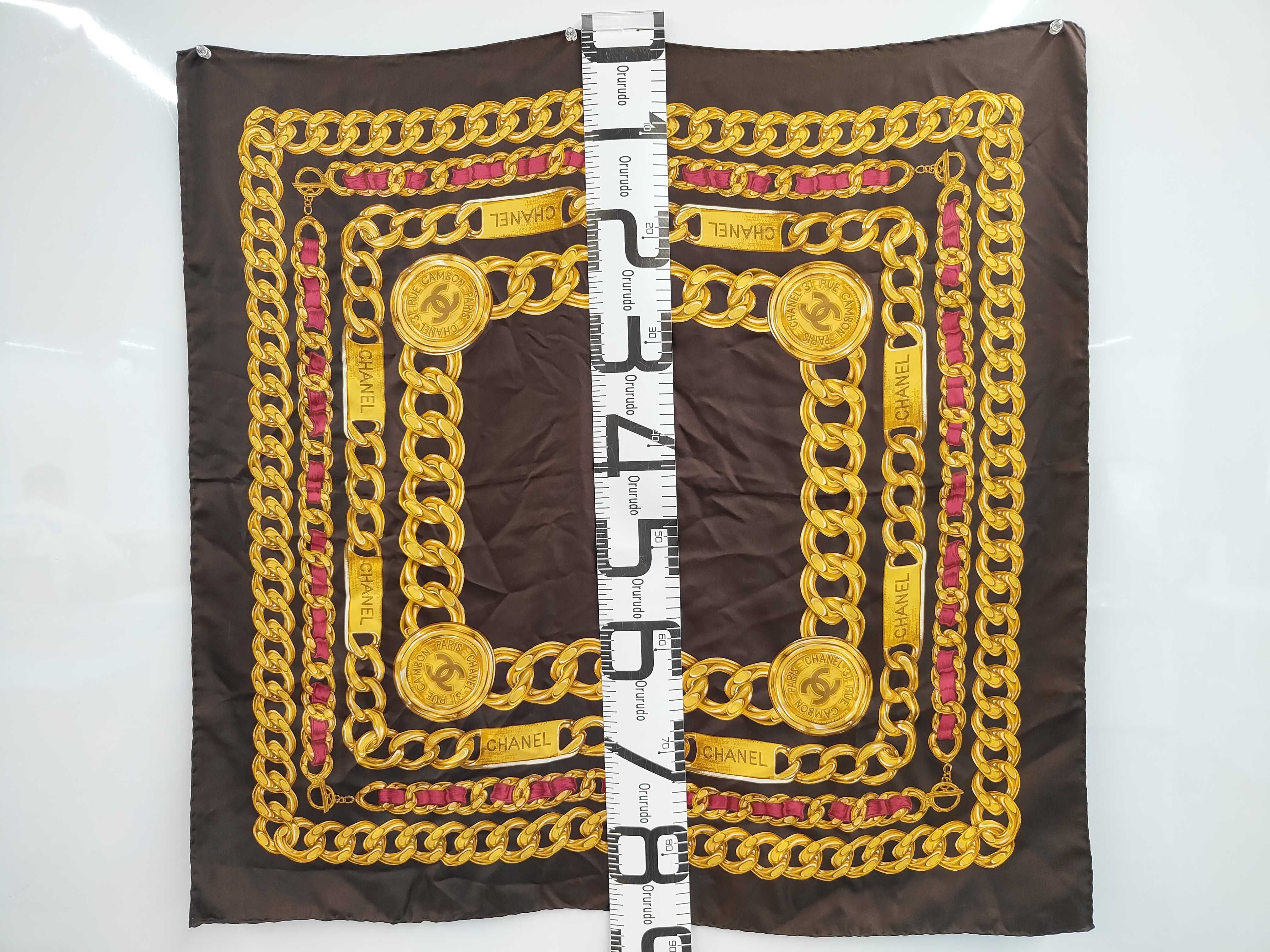 scarf with gold chain, other accessories — view 2