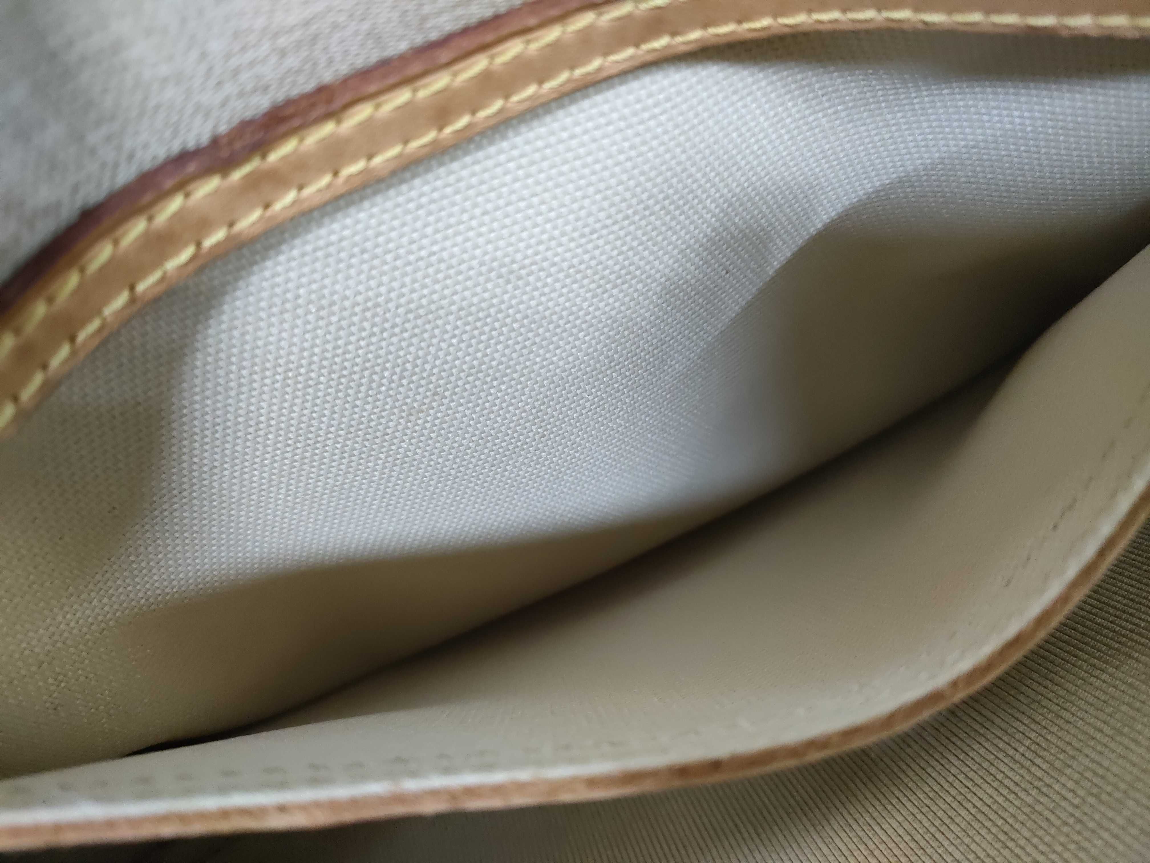 Monogram LV Reporter Shoulder Bag — view 10