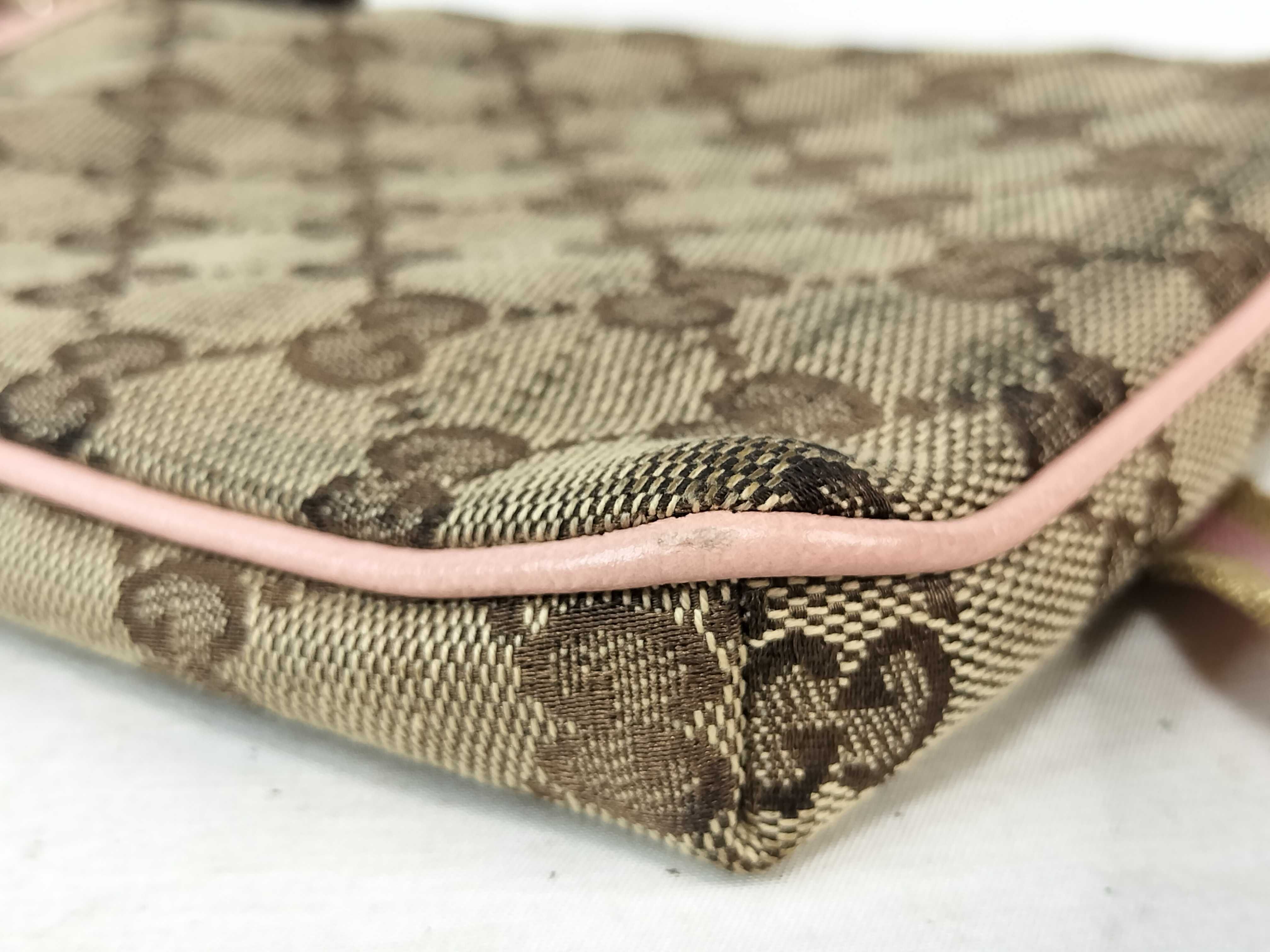 GG Canvas Shoulder Bag — view 6