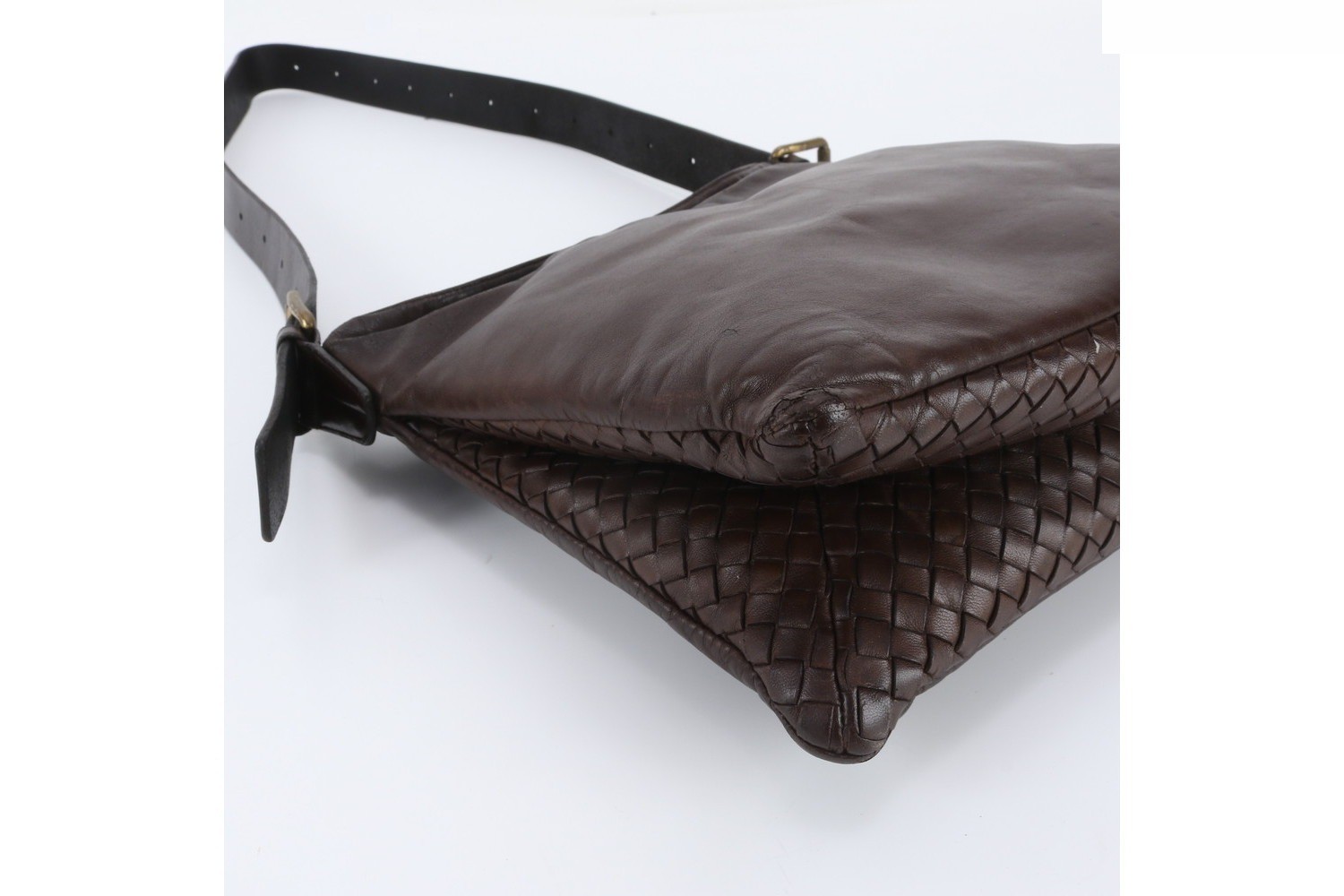 Intrecciato woven leather shoulder bag — view 6