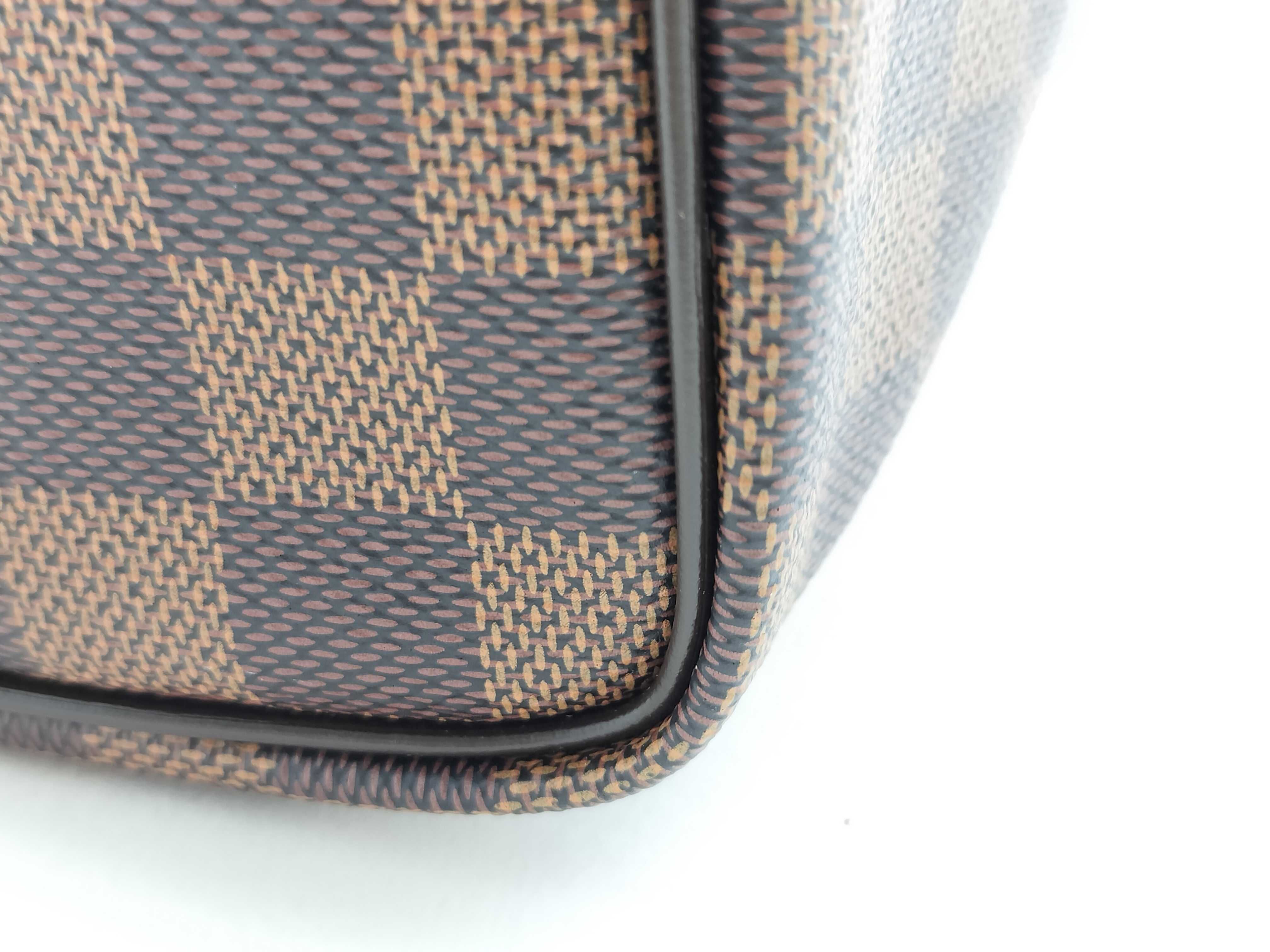 Damier Louis Vuitton Speedy 25 Damier Handbag — view 5