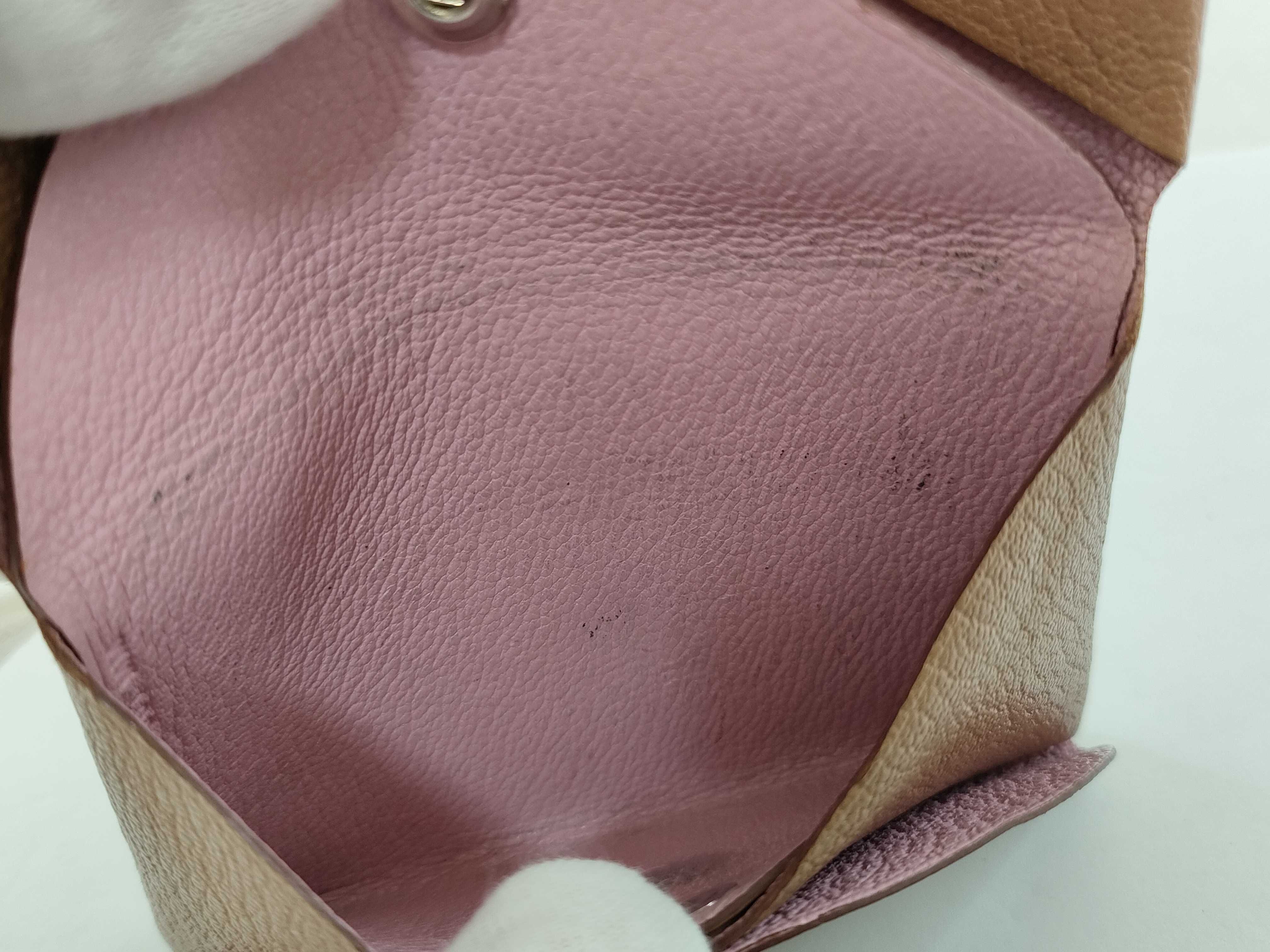 Calvi Duo Gold x Pink U-stamped Coin Case — view 9