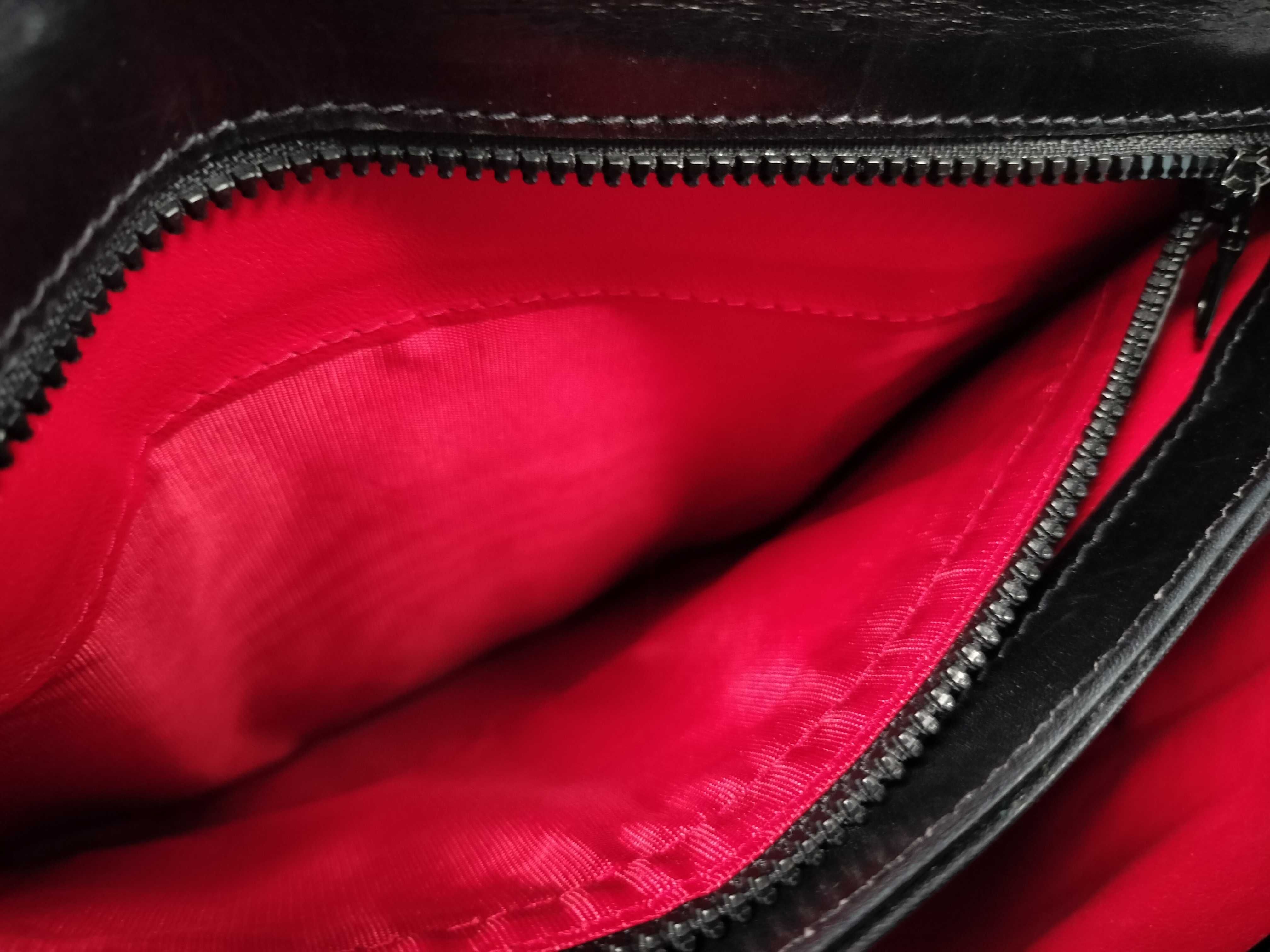 Turnlock Leather Shoulder Bag Handbag — view 13