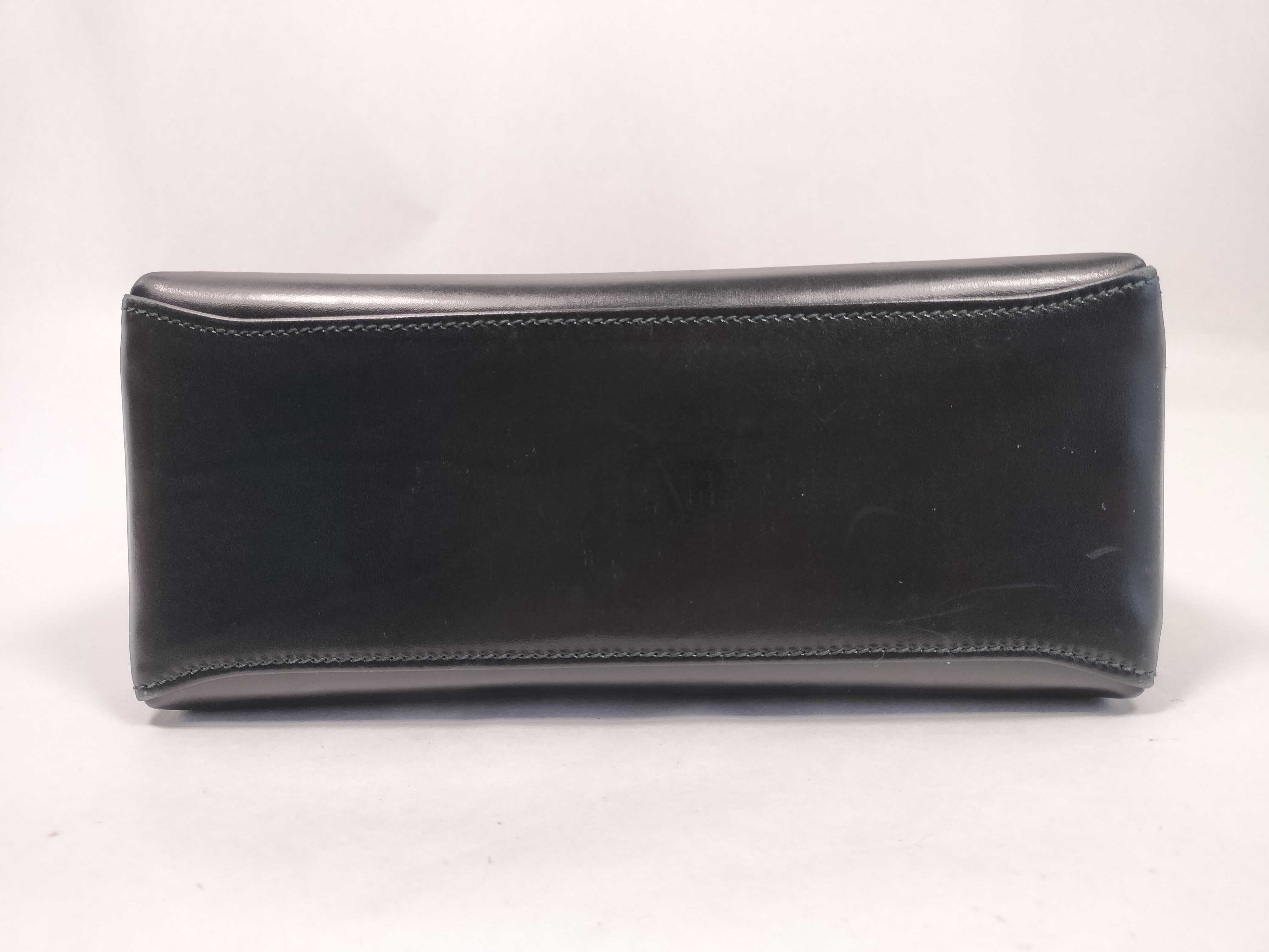Turnlock Leather Shoulder Bag Handbag — view 7